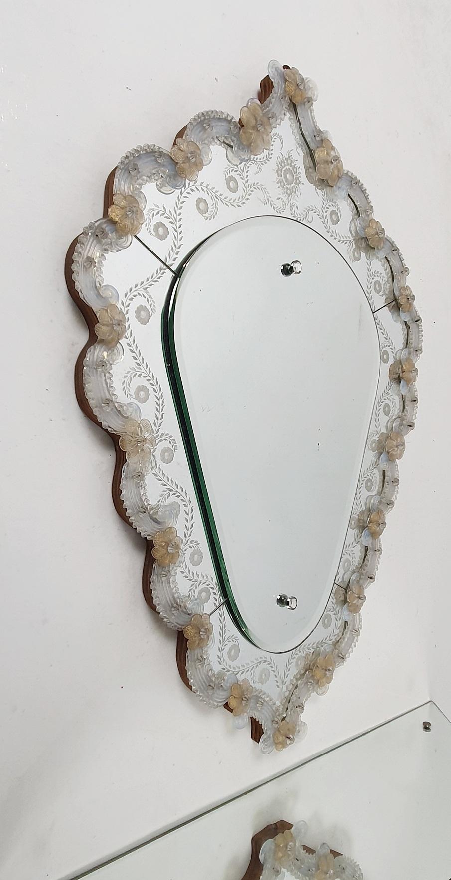Mid Century Murano Glas Konsolentisch und Spiegel (Muranoglas) im Angebot