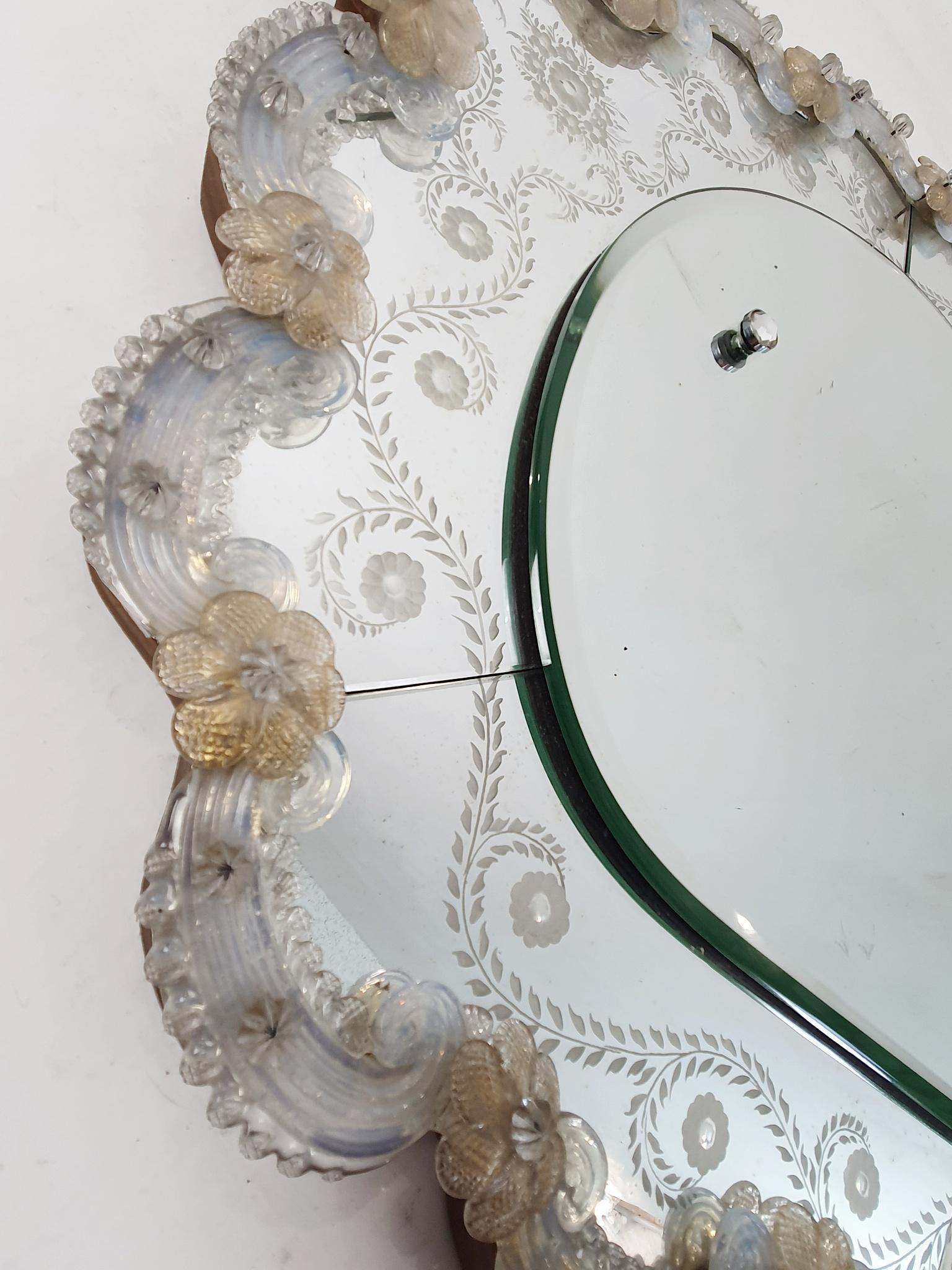 Mid Century Murano Glas Konsolentisch und Spiegel im Angebot 1