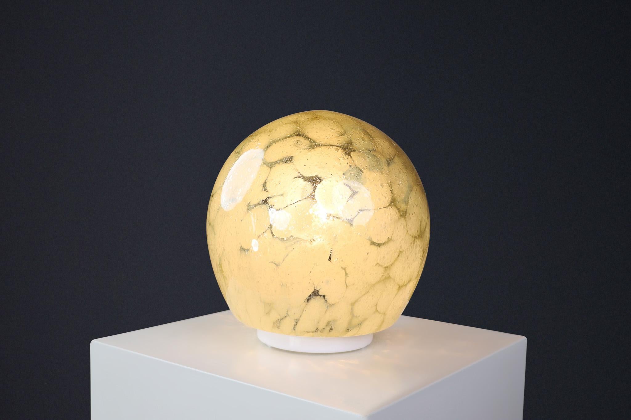 Italian Mid-Century Murano Glass Desk/Table Lamp, Italy 1970s For Sale