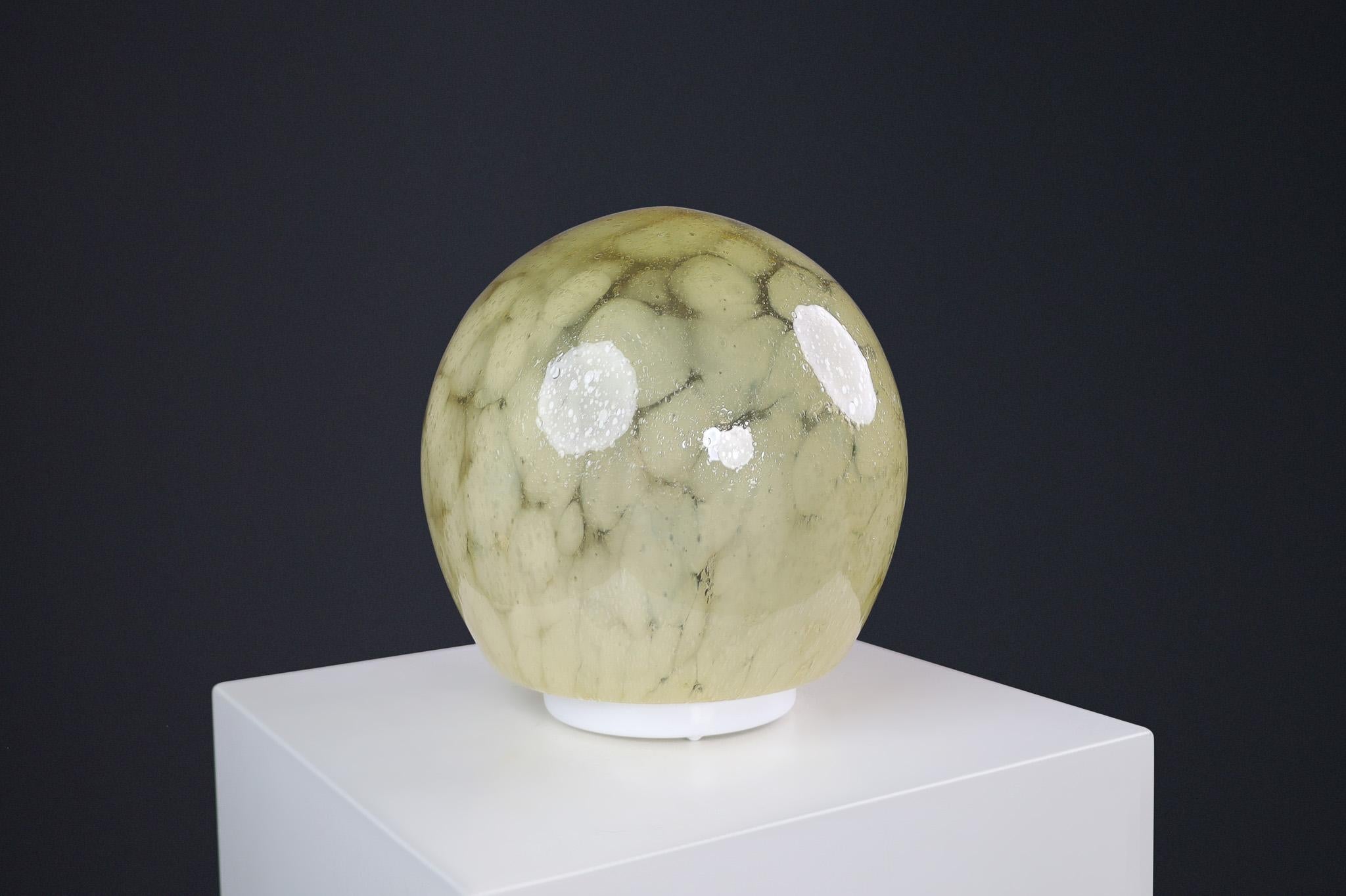Mid-Century Murano Glass Desk/Table Lamp, Italy 1970s In Good Condition For Sale In Almelo, NL
