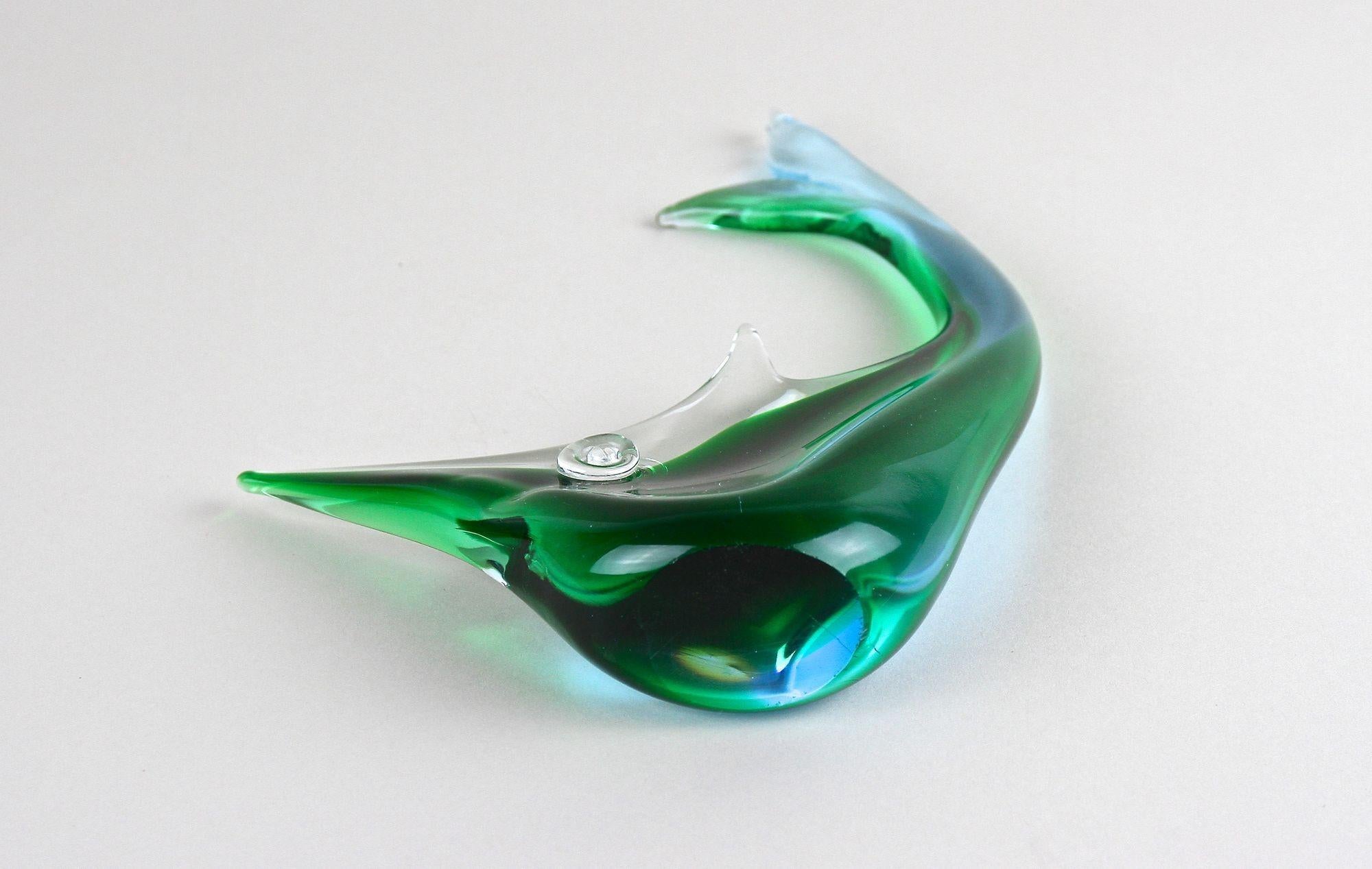Mid Century Murano Glass Fish In Blue/ Green Tones , Glass Art - Italy ca. 1970 For Sale 10