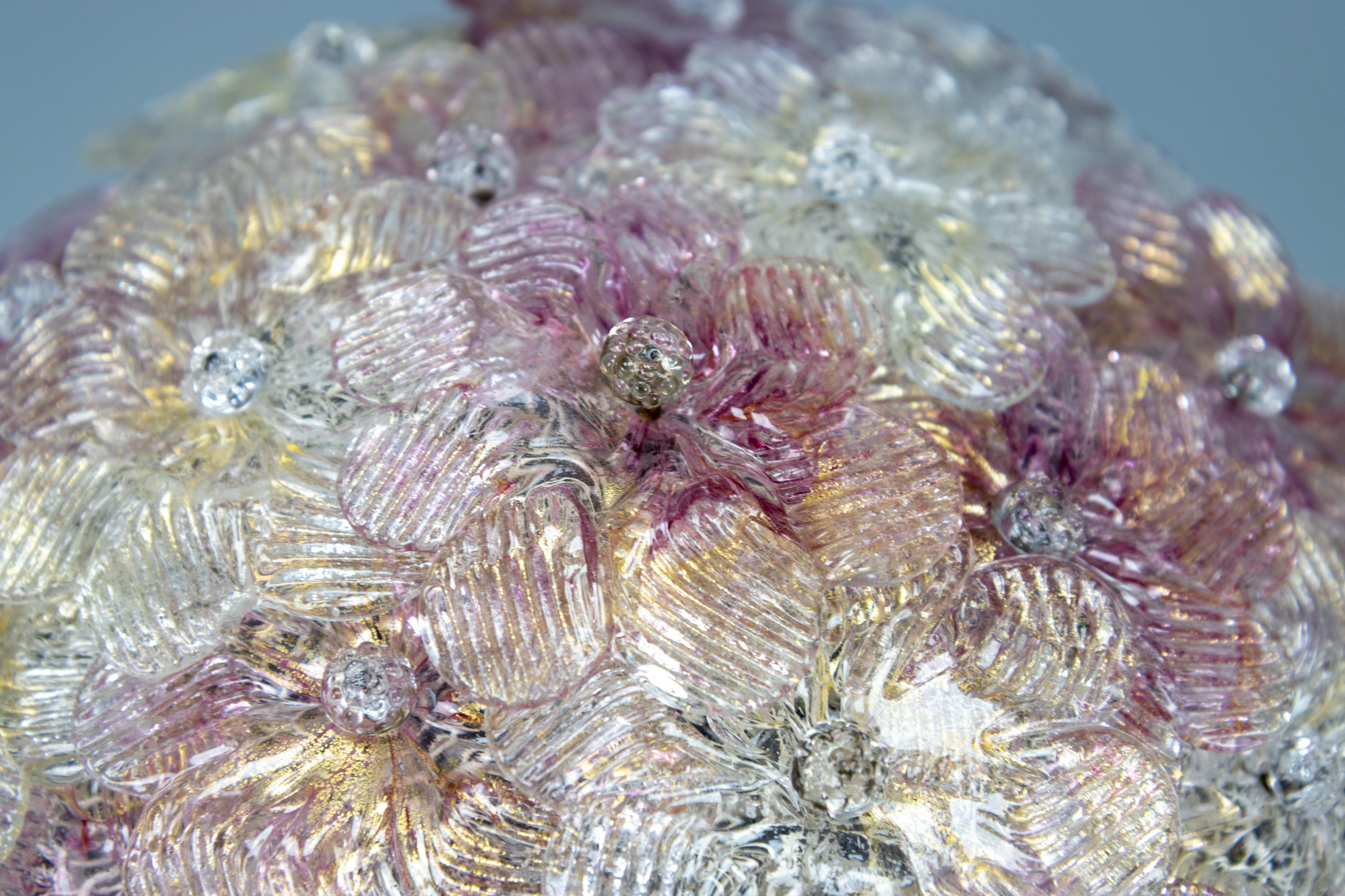 Empotrable o Aplique de Pared Floral de Cristal de Murano de Mediados de Siglo con Incrustaciones Doradas finales del siglo XX en venta