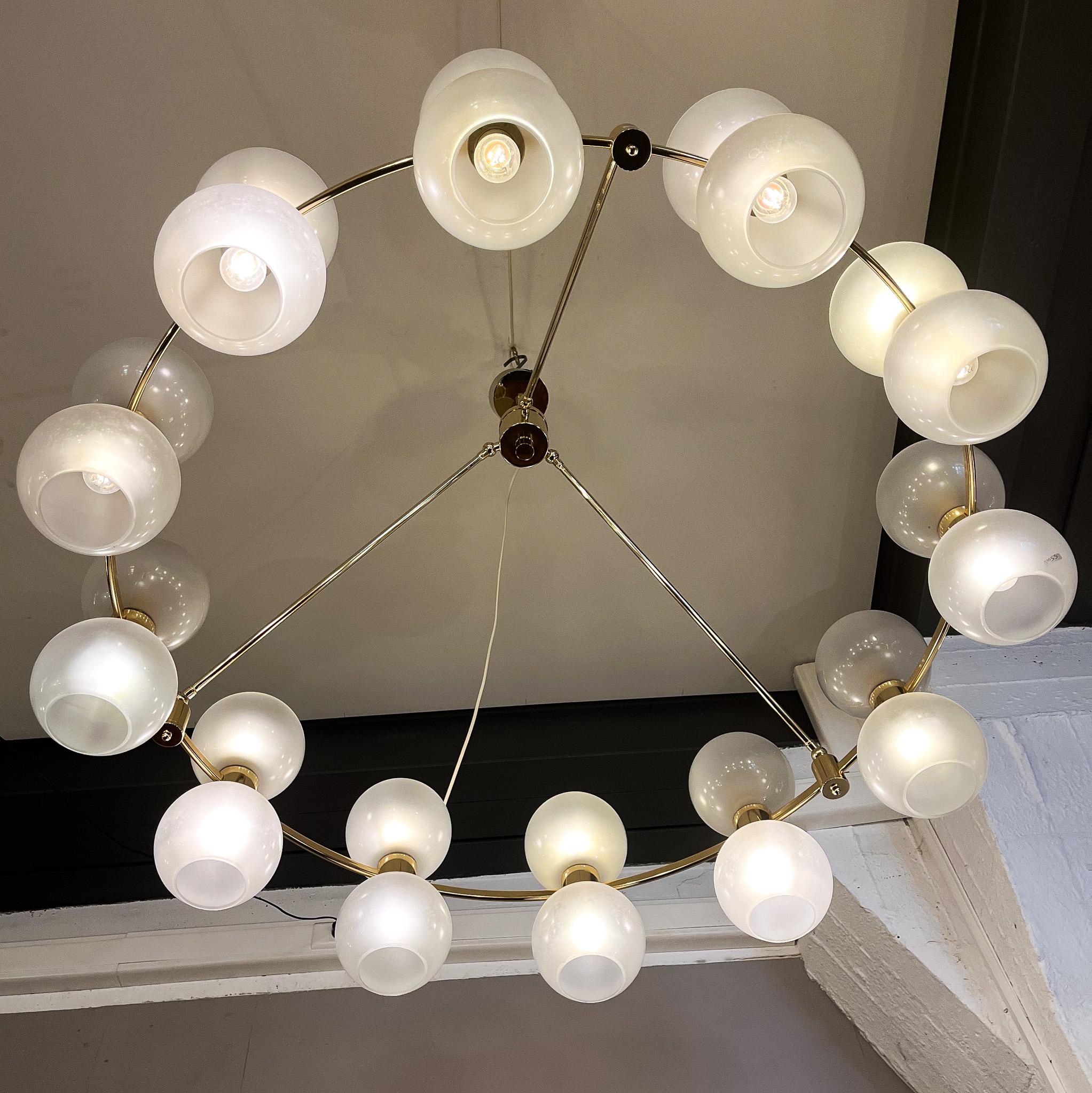 Mid-Century Murano Glass Globe Chandelier, 1960s 2