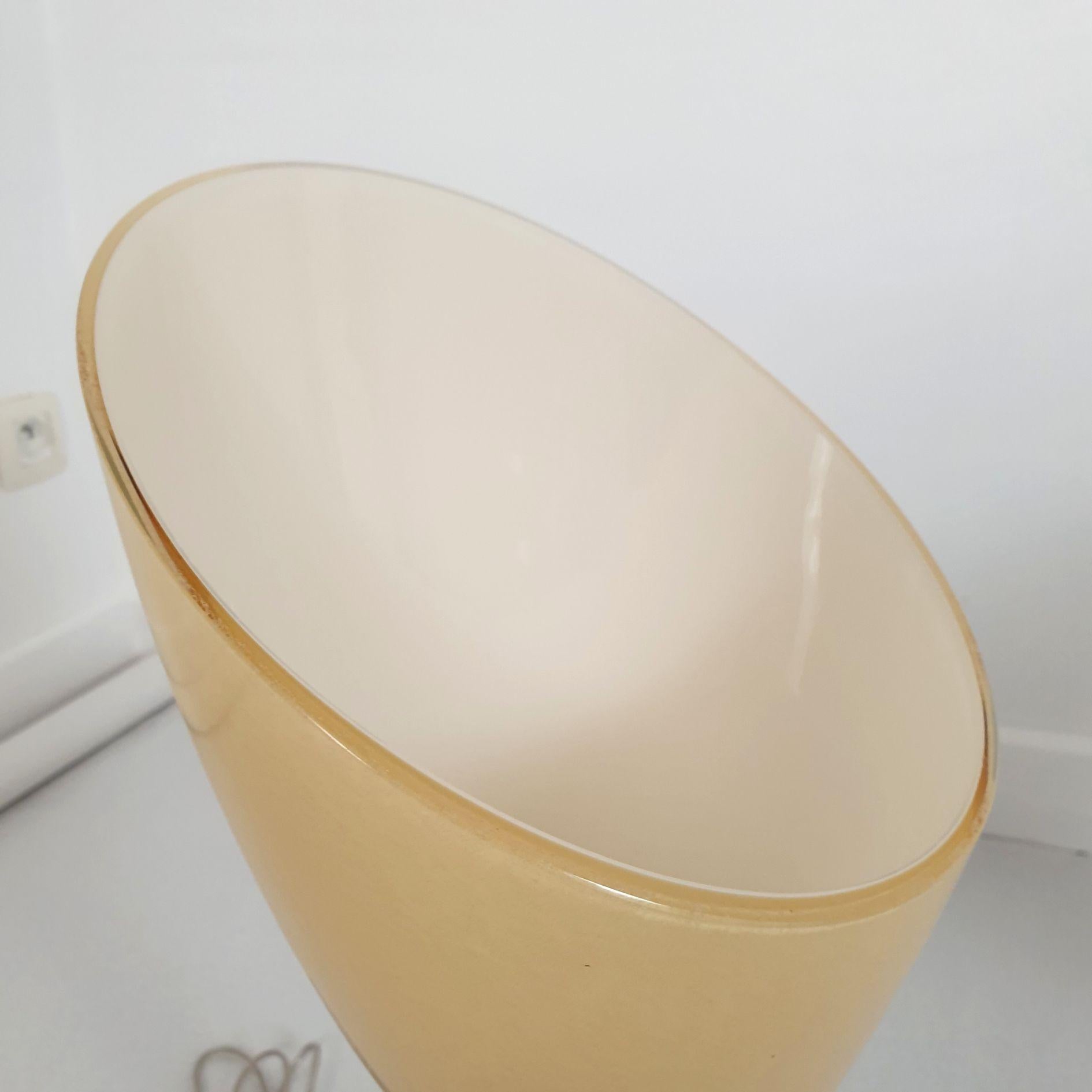 Mid Century Murano glass lamps by Vistosi - a pair For Sale 4