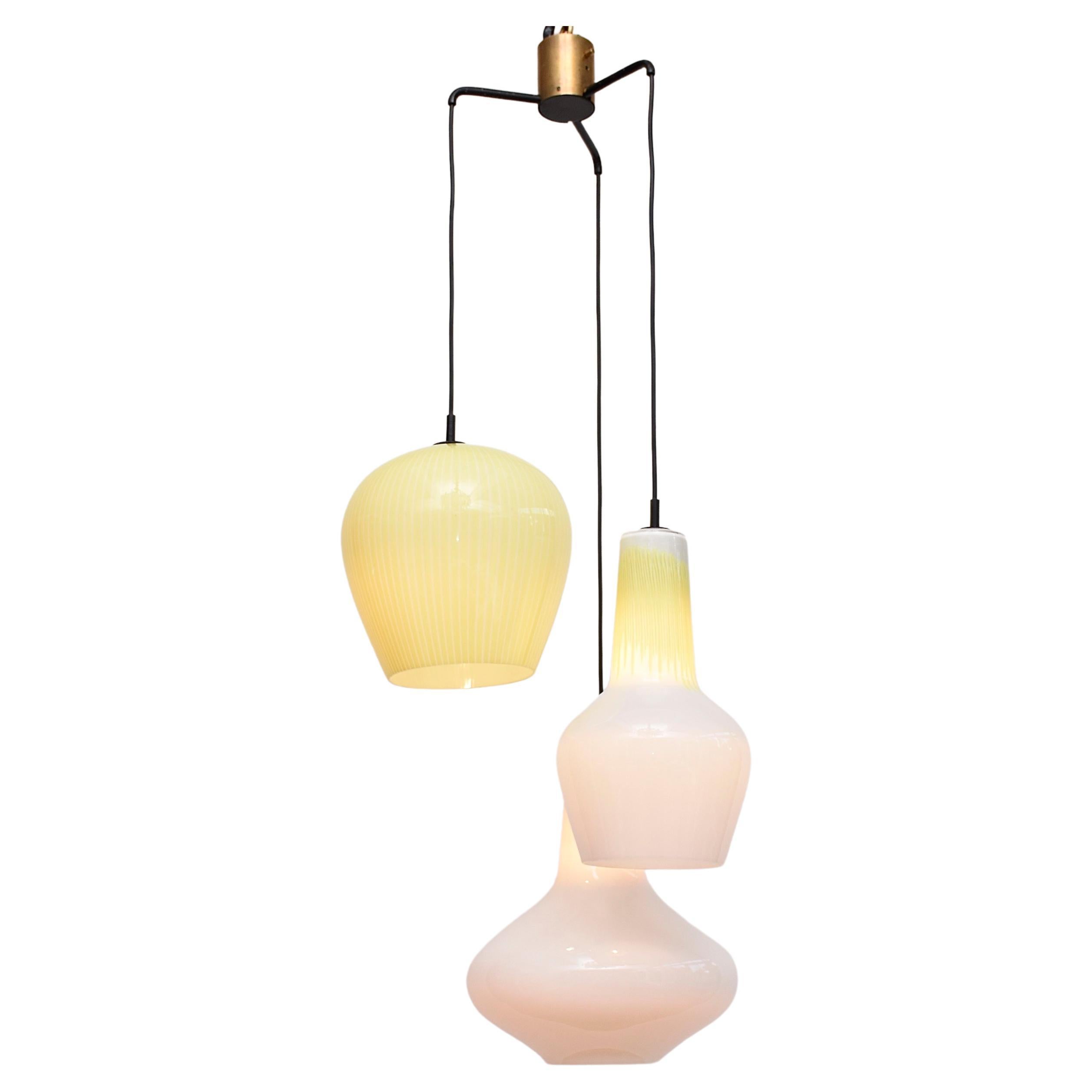 Lampe suspendue en verre de Murano du milieu du siècle dernier par Massimo Vignelli en vente