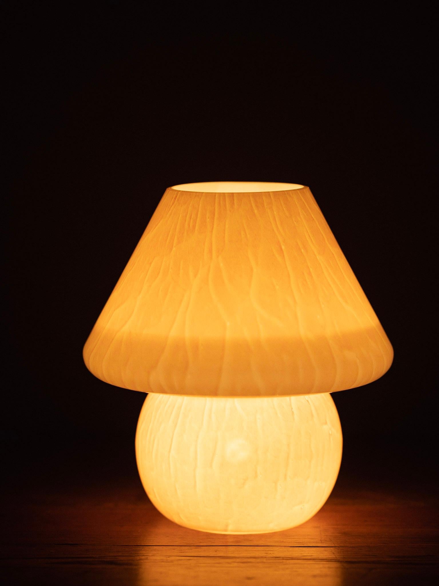 Mid Century Murano Glass Mushroom Lamp 3