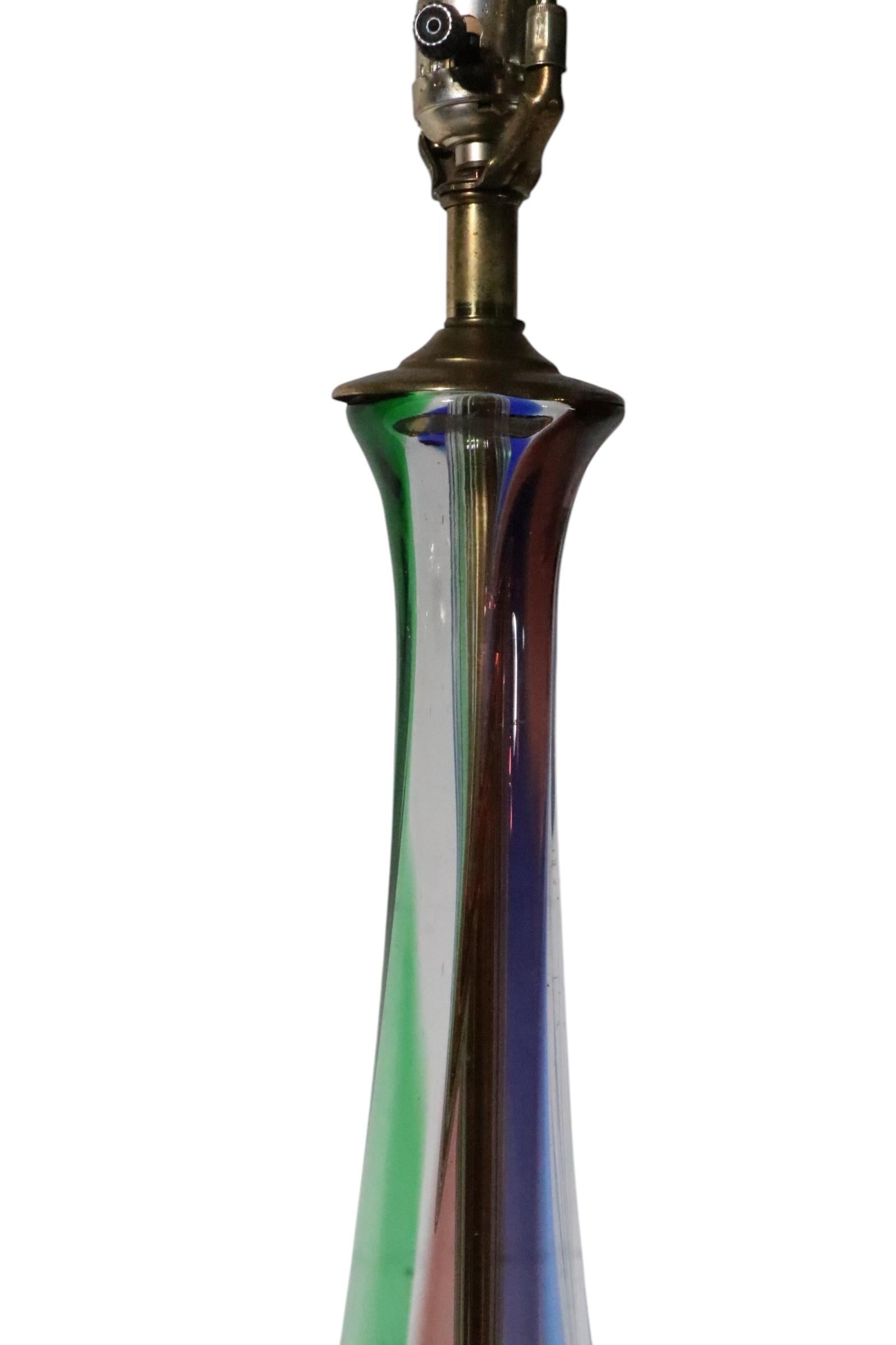 Lampe de table en verre de Murano du milieu du siècle Att. à Seguso en vente 12