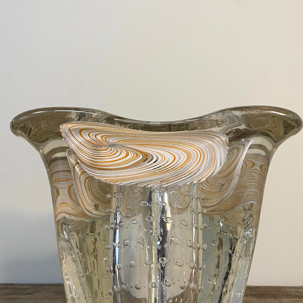 Mid-Century Murano Glass Vase in the Manner of Ercole Barovier 2