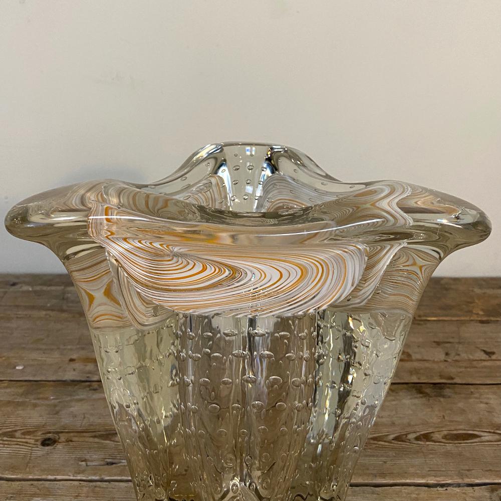 Mid-Century Murano Glass Vase in the Manner of Ercole Barovier In Good Condition In Dallas, TX