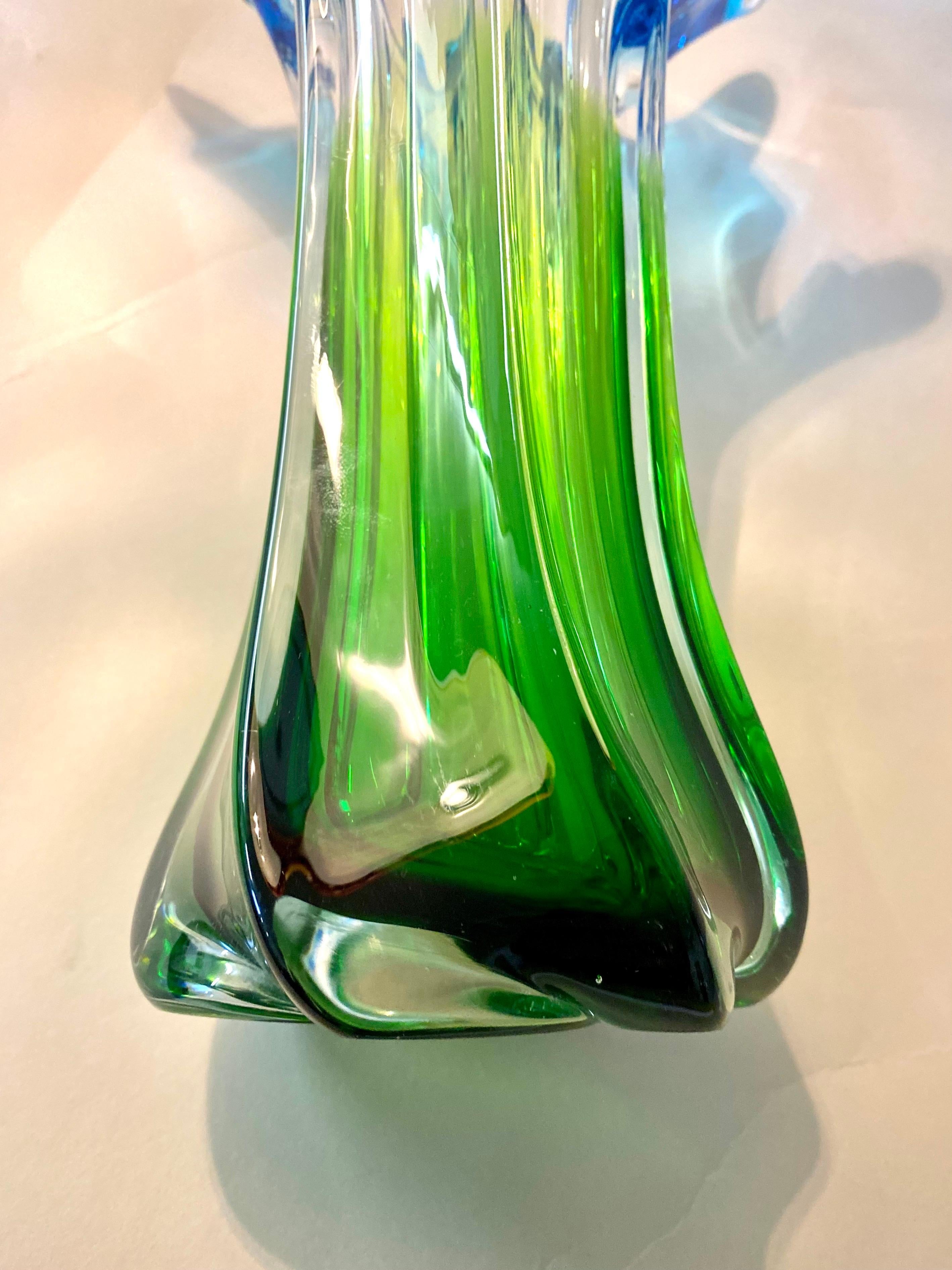 Mid Century Murano Glass Vase, Italy, circa 1960/70 In Good Condition In Lichtenberg, AT
