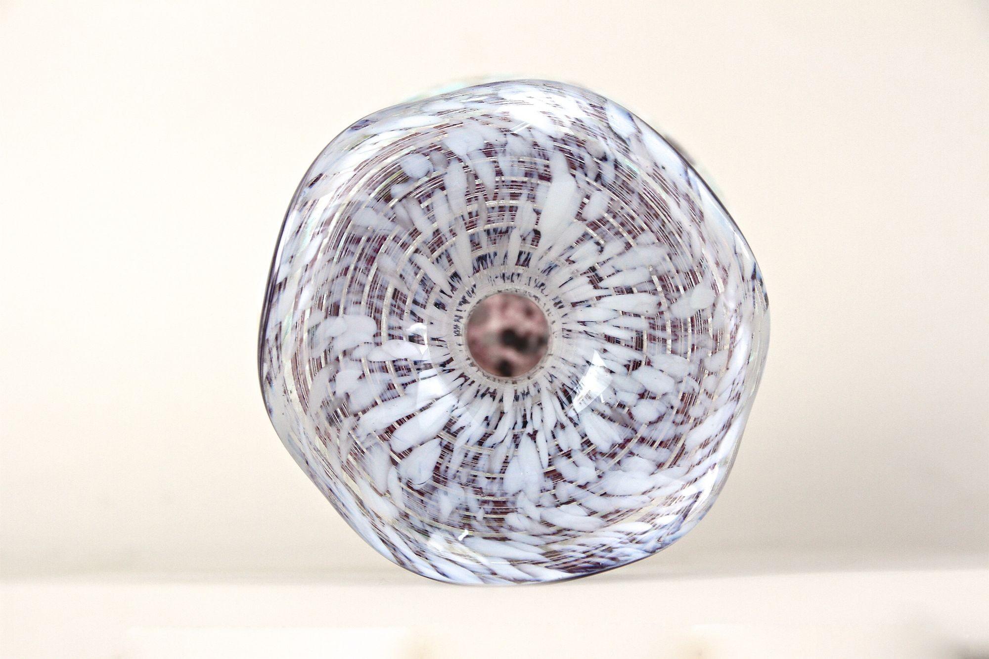 Murano-Glasvase aus der Mitte des Jahrhunderts, mehrfarbig, Italien um 1950 im Angebot 9