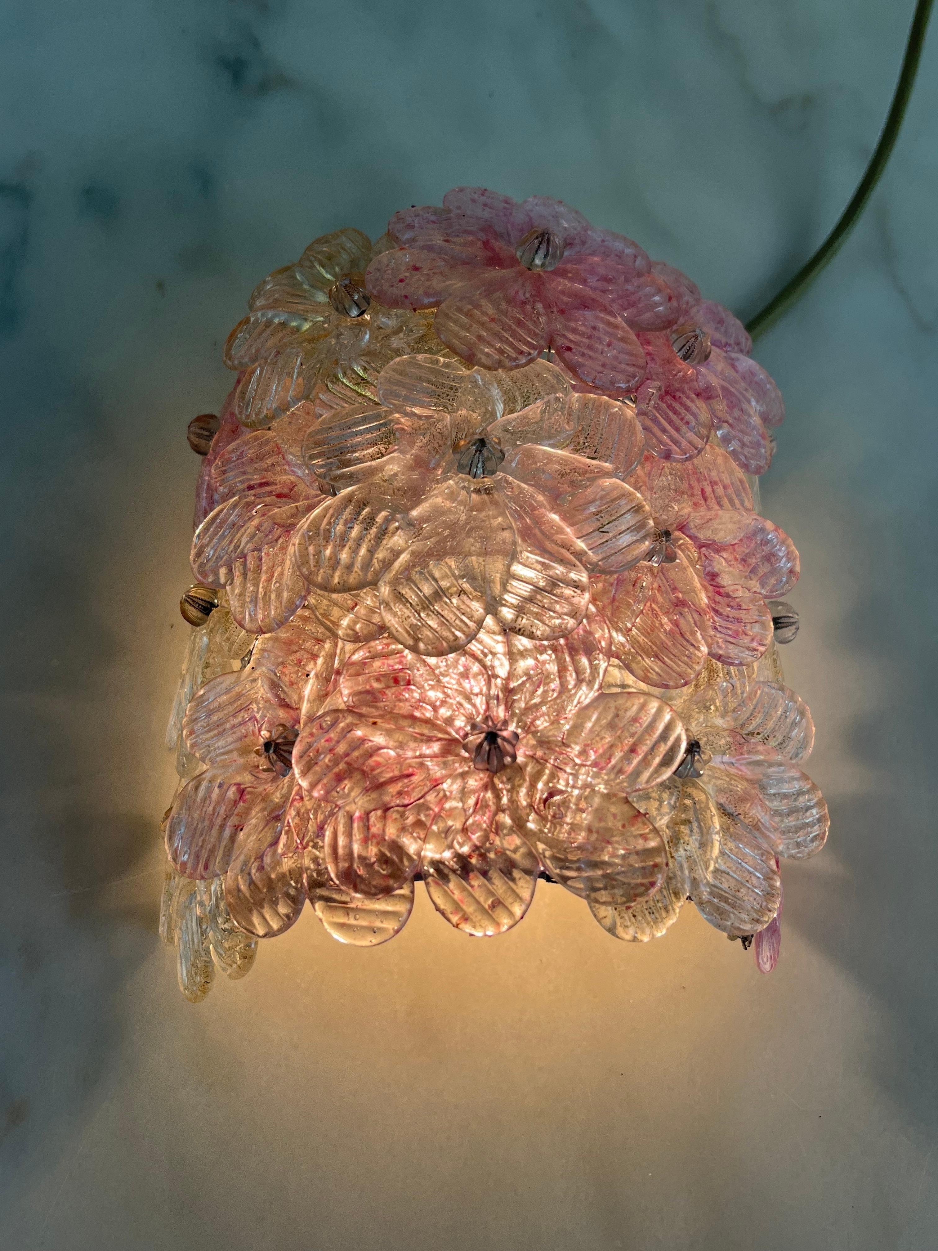 Mid-Century Murano Glass Wall Lamp Attributed To Barovier & Toso 1960s For Sale 2