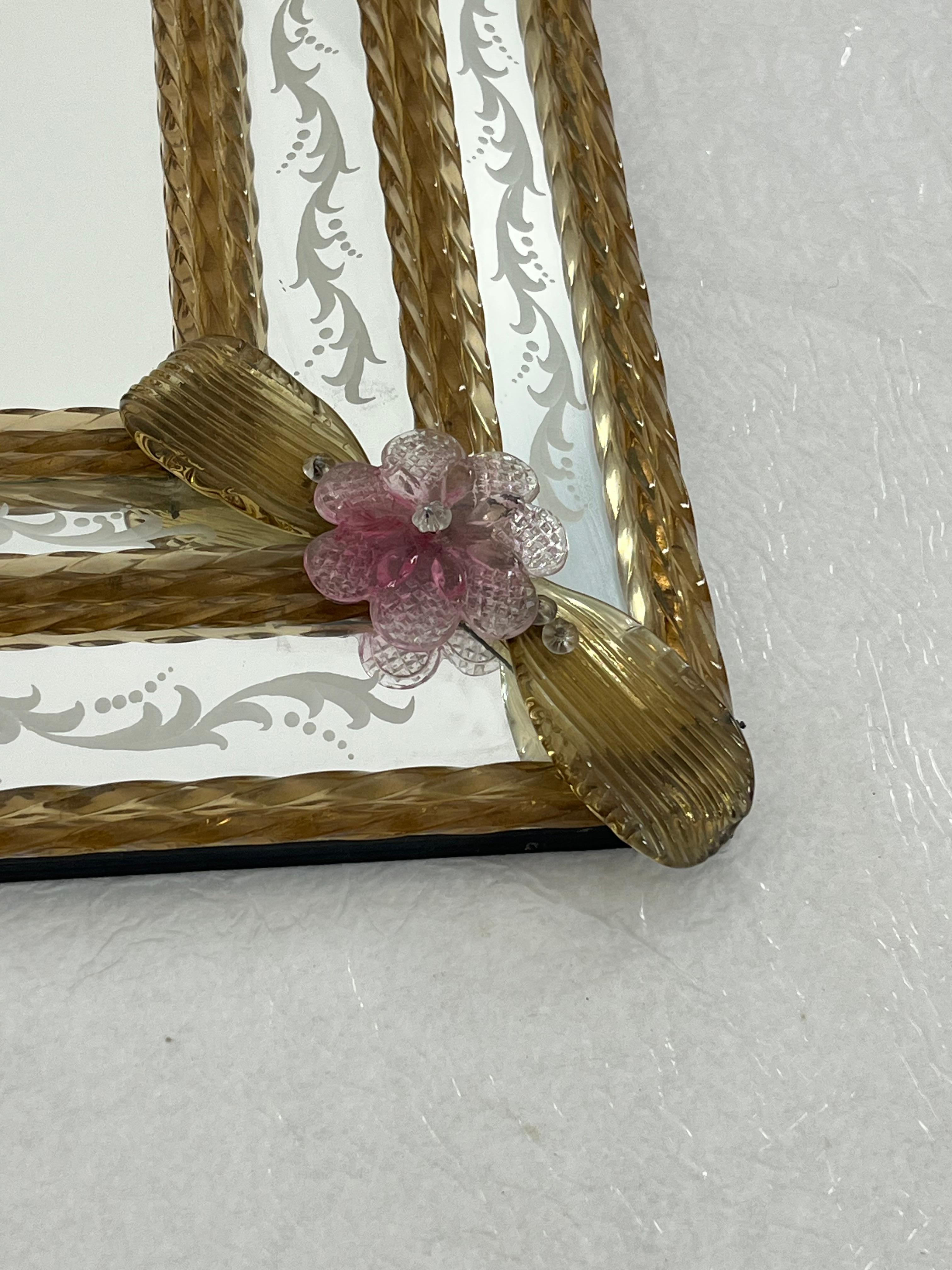 Mid-Century Murano Glass Wall Mirror Maestri Muranesi, 1950s In Good Condition For Sale In Palermo, IT