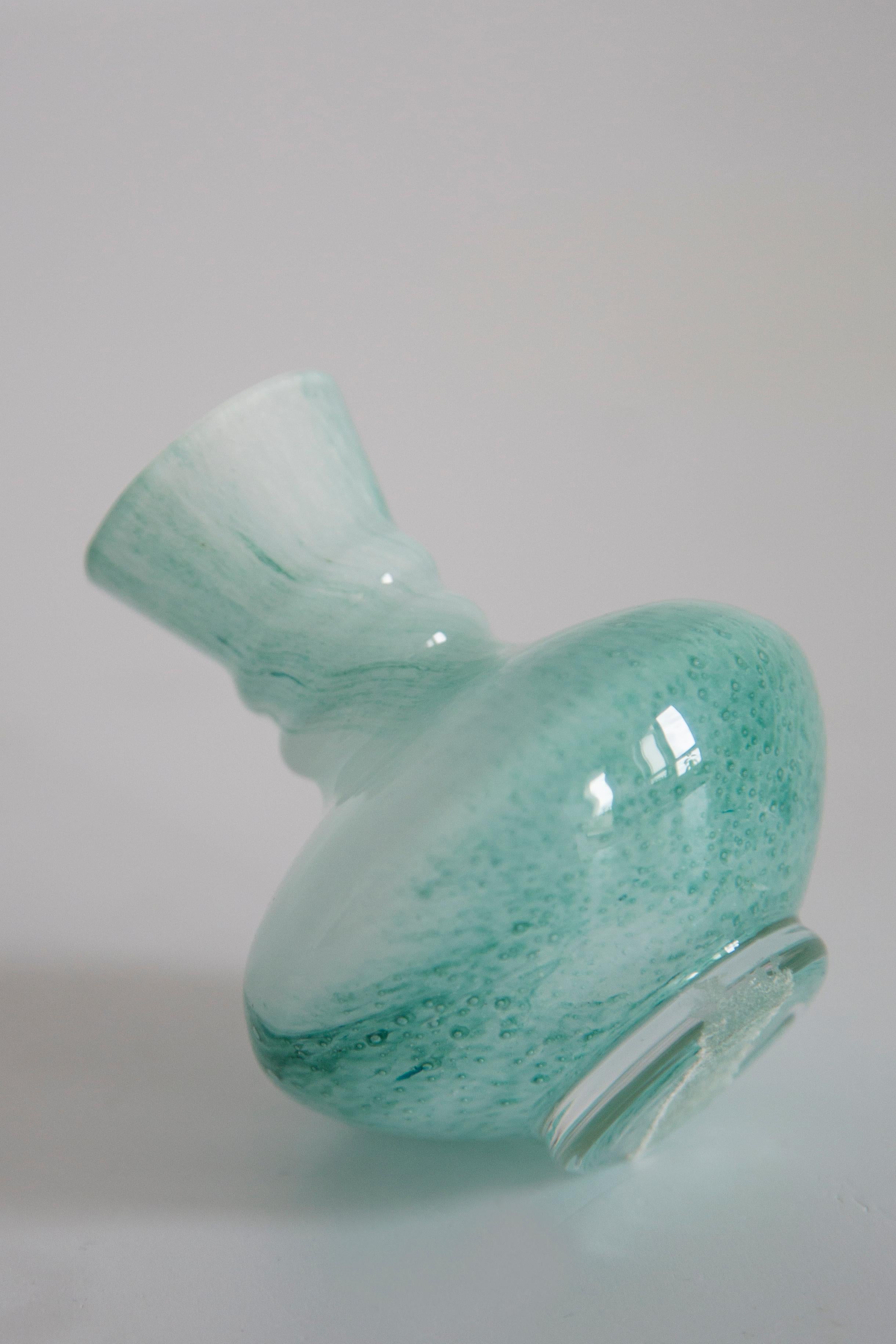 Mid Century Murano Glass White and Green Mini Vase, Europe, 1990s For Sale 1