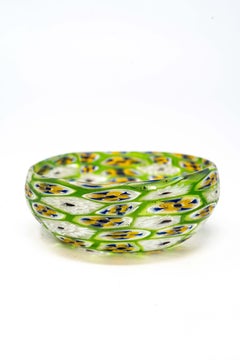 Kleine Schale / Vide-Poche aus grünem und gelbem Millefiori-Glas aus Murano aus der Mitte des Jahrhunderts