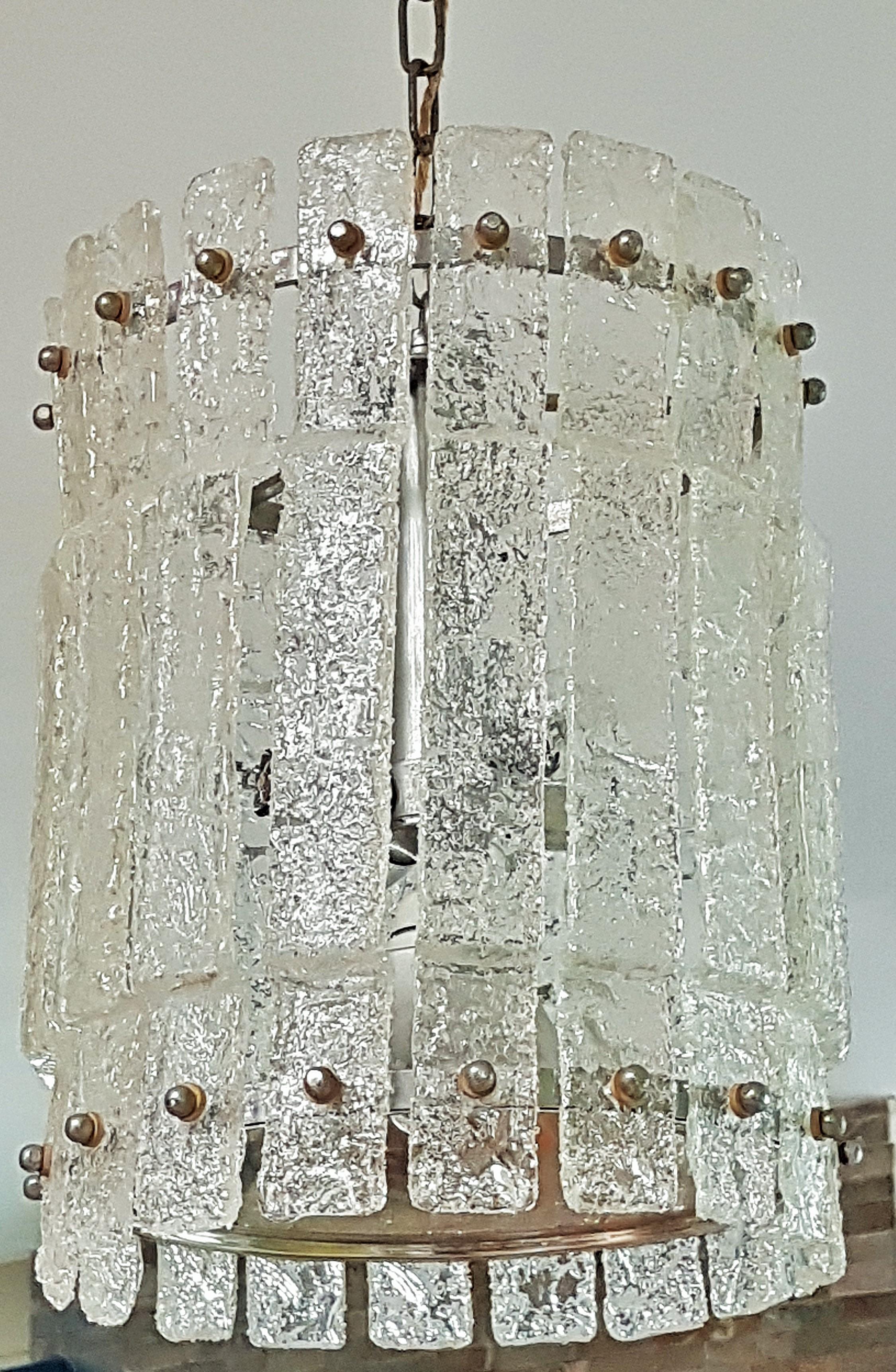 Midcentury Murano Ice Glass Mazzega Kalmar Pendant, Chandelier, Italy, 1960 In Good Condition For Sale In Saarbruecken, DE