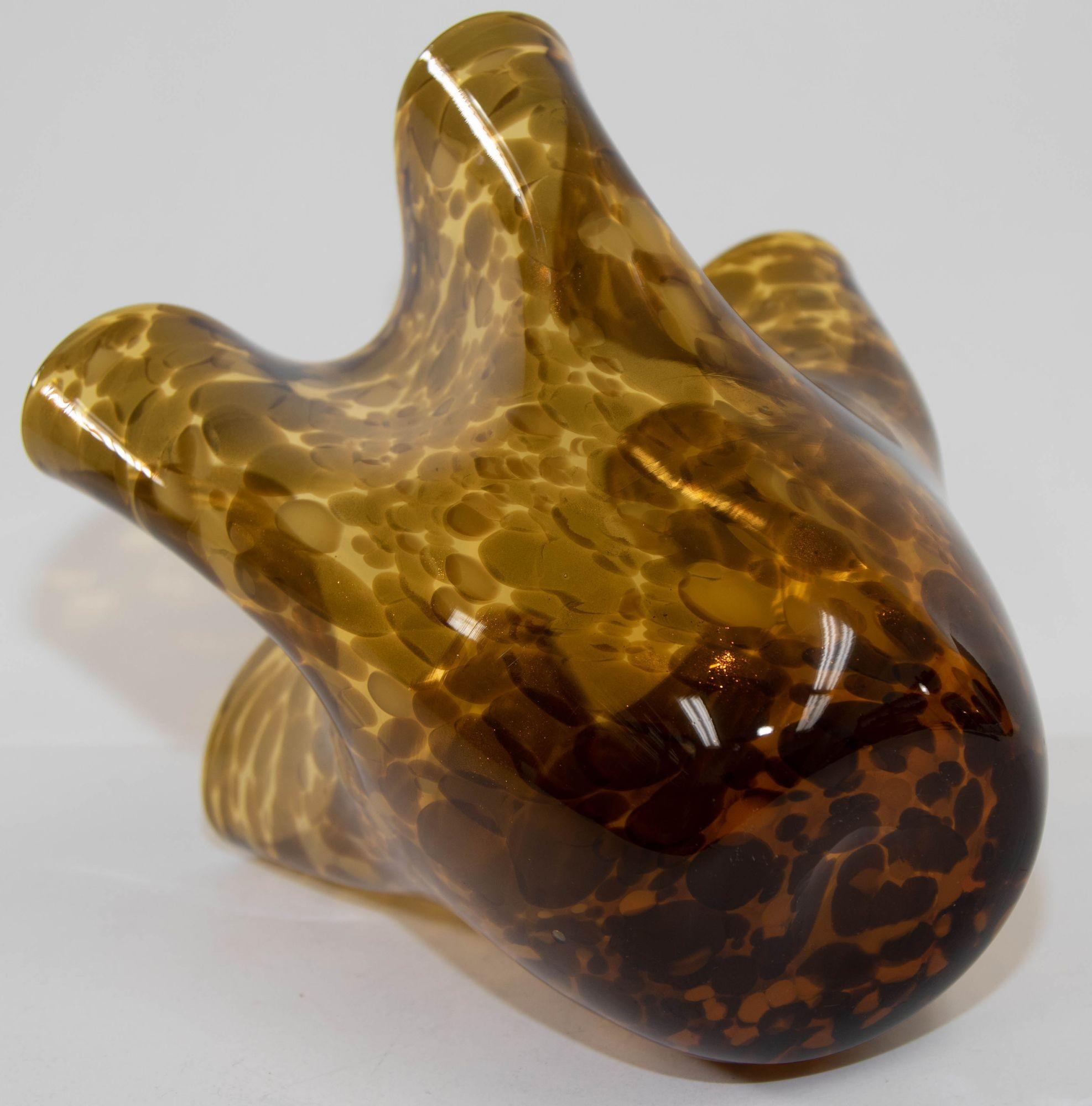 Art Glass Mid-Century Murano Leopard Tortoise Shell Pattern Glass Handkerchief Vase, 1960 For Sale
