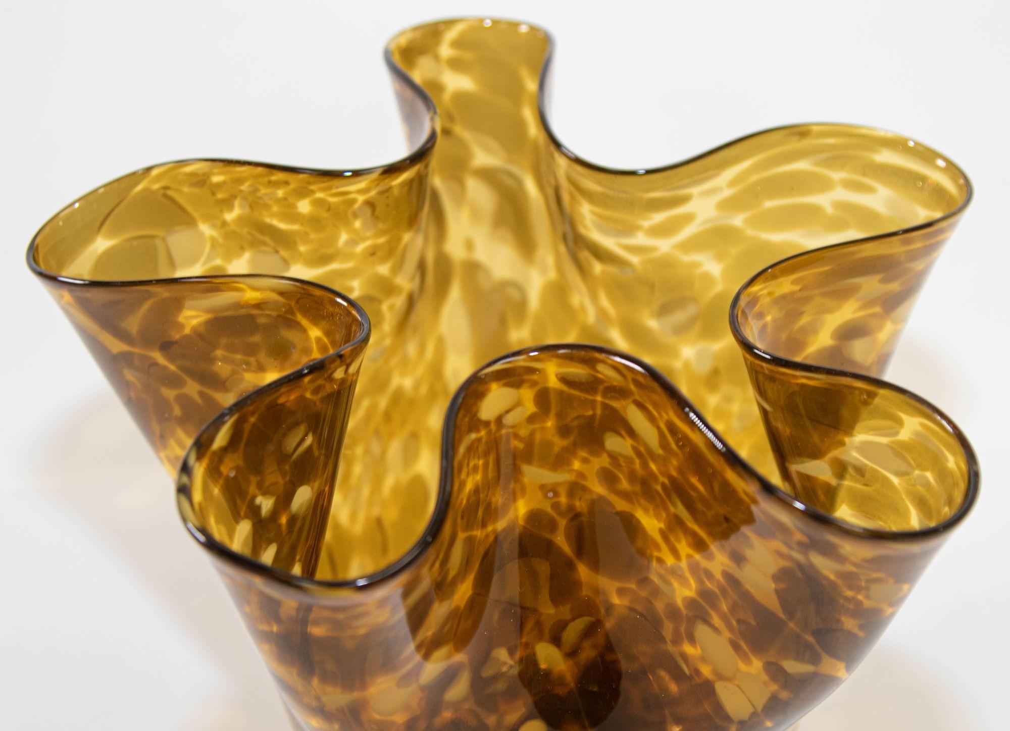 Organic Modern Mid-Century Murano Leopard Tortoise Shell Pattern Glass Handkerchief Vase, 1960 For Sale