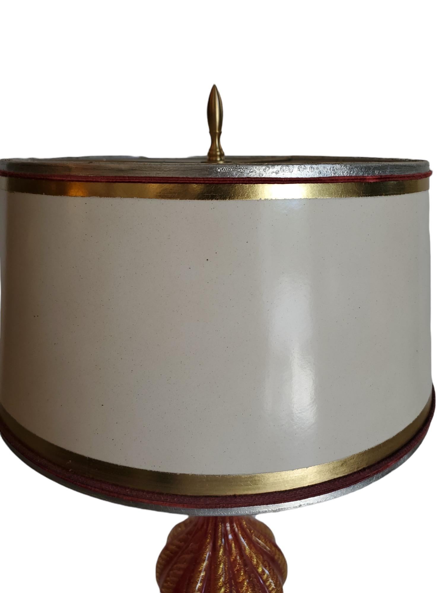 Italian Mid-Century Murano Oro Lamp For Sale