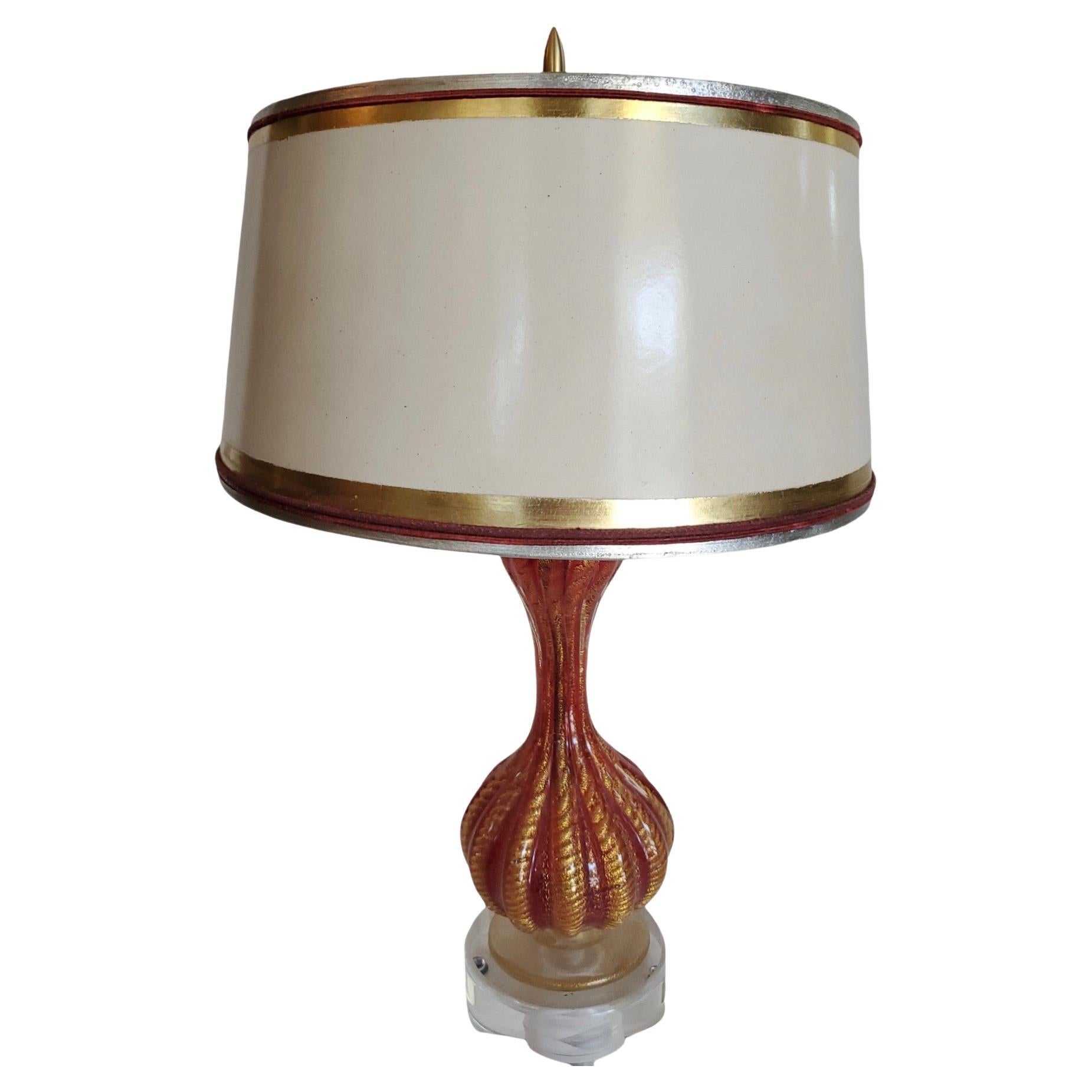 Mid-Century Murano Oro Lamp For Sale