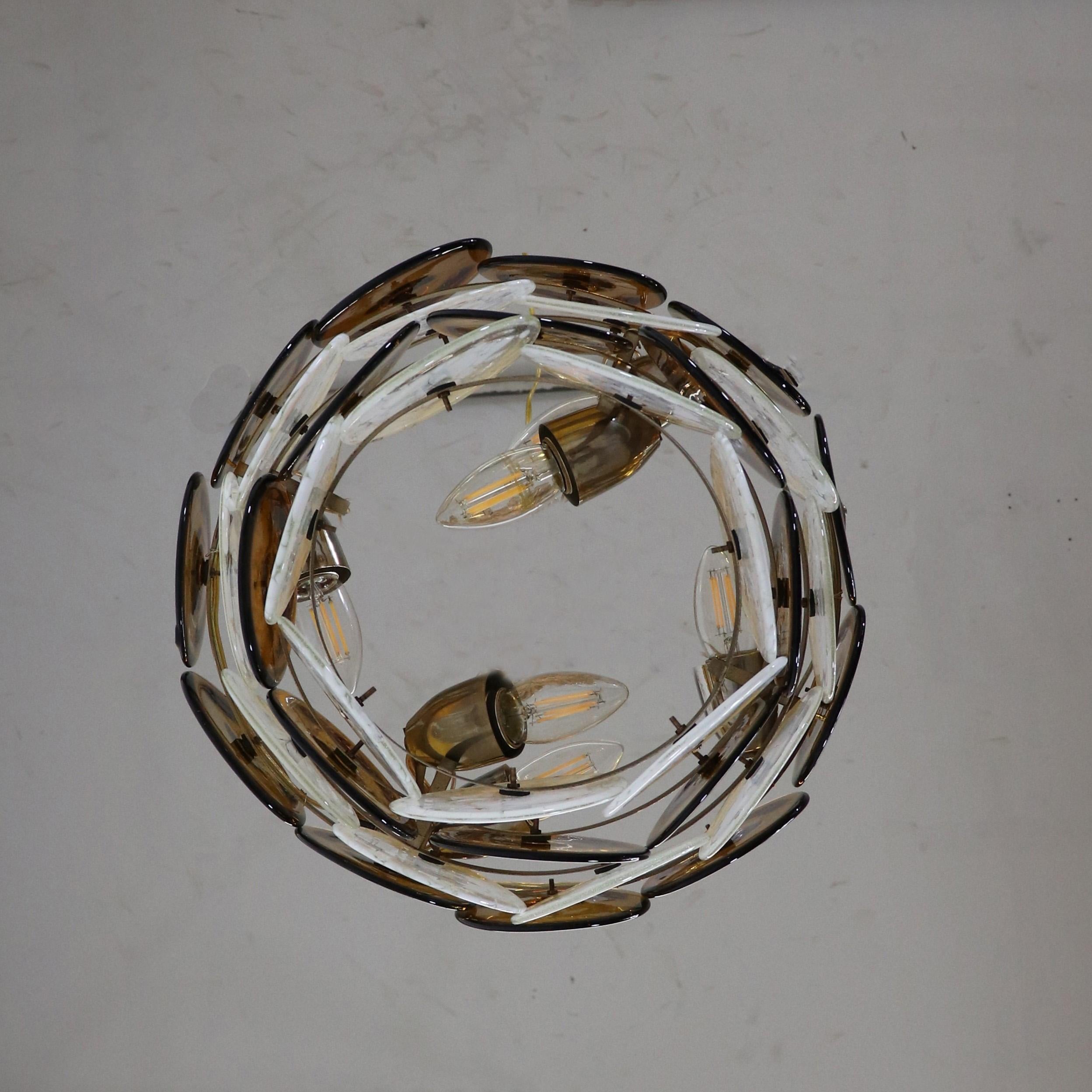 Mid-Century Murano Pendant Light In the Manner of Vistosi en vente 2