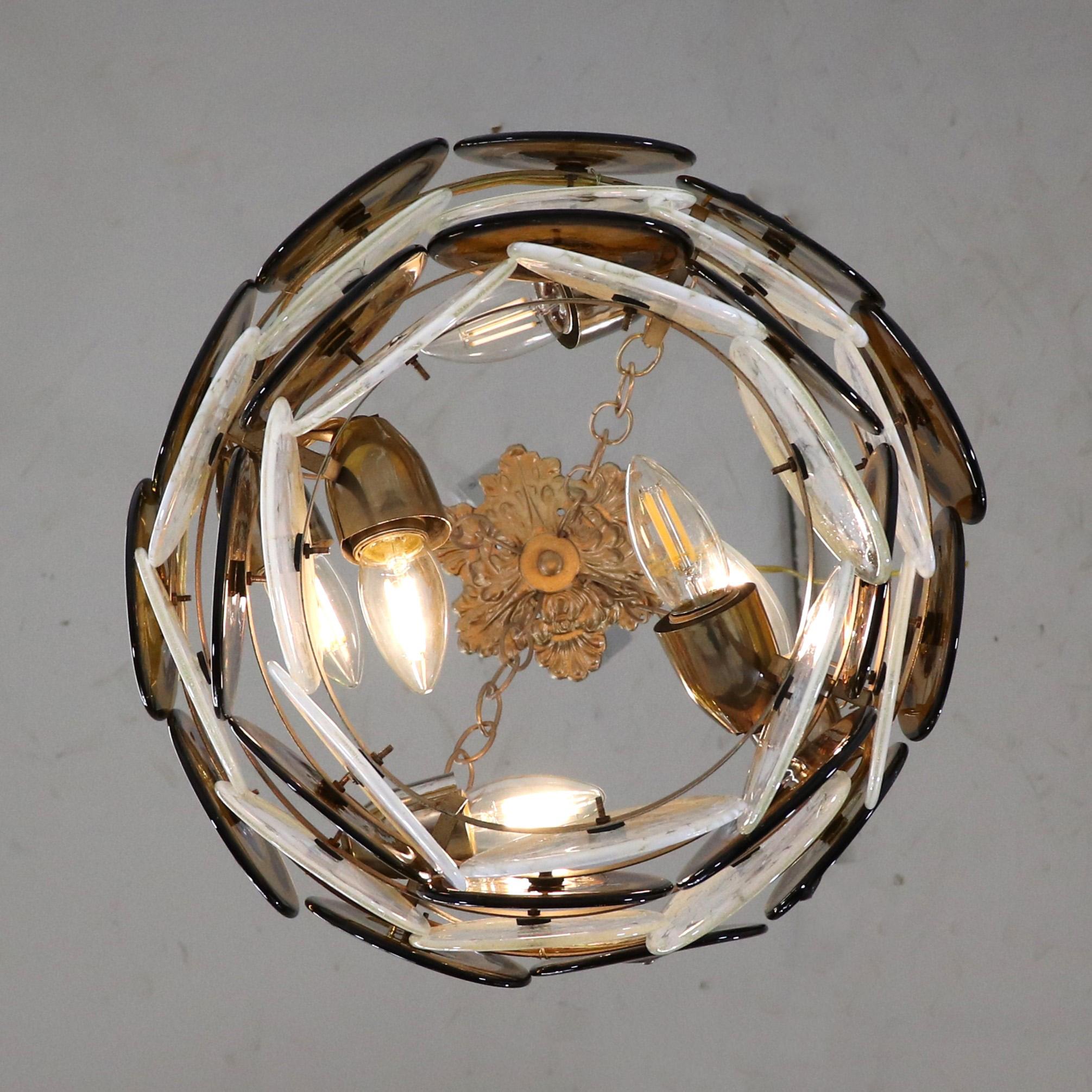Lampada a sospensione di Murano del metà del secolo scorso alla maniera di Vistosi 5
