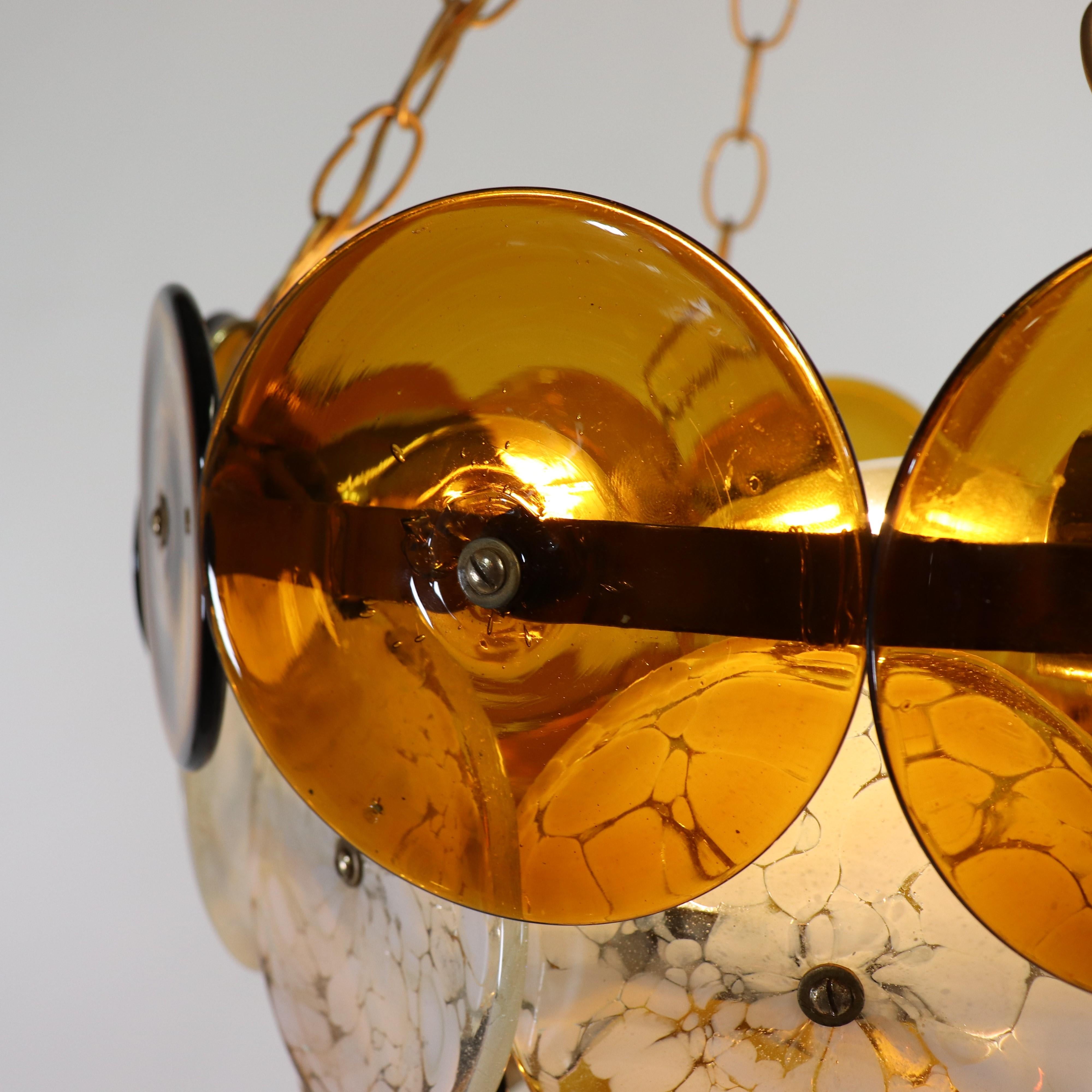 Mid-Century Murano Pendant Light In the Manner of Vistosi en vente 8