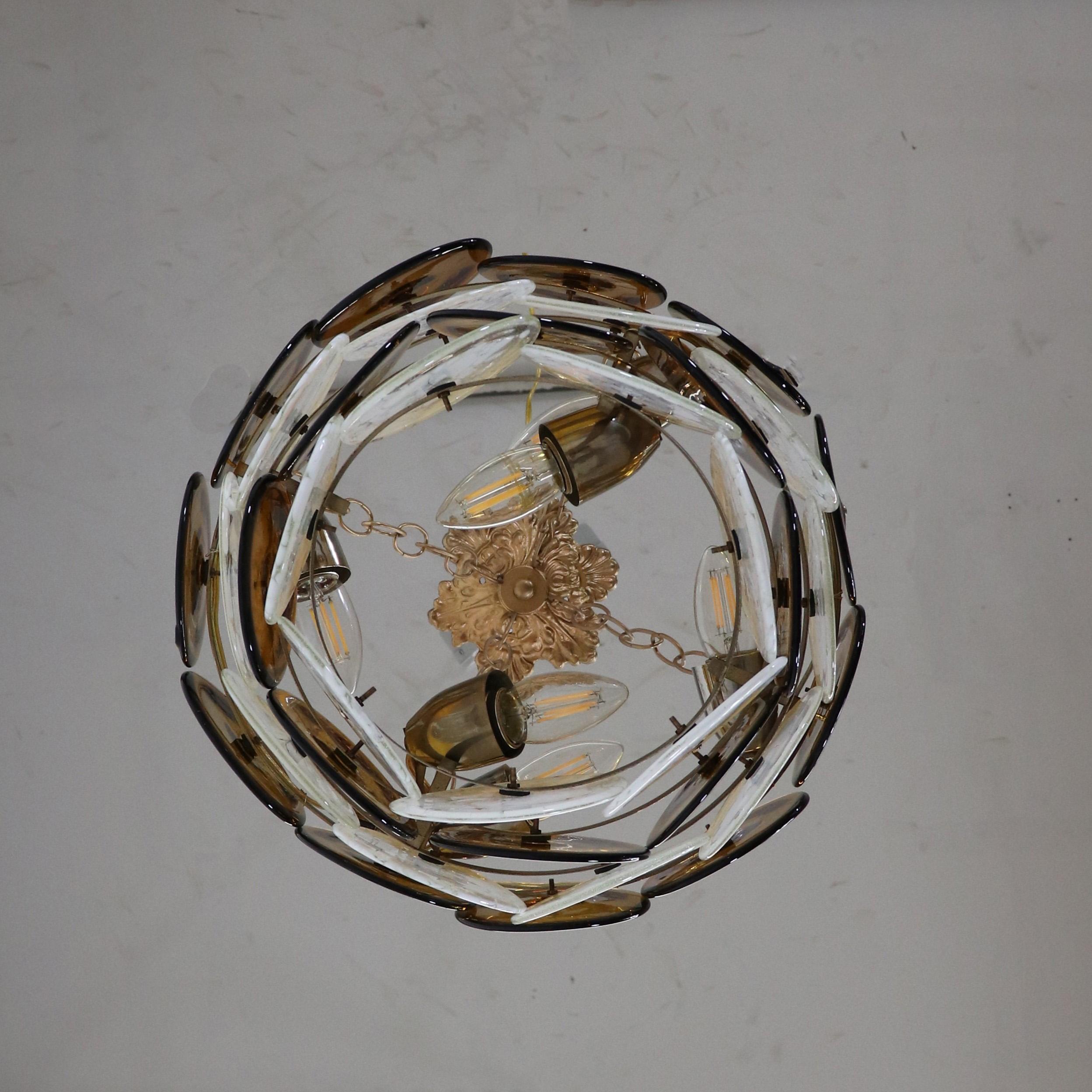 Lampada a sospensione di Murano del metà del secolo scorso alla maniera di Vistosi 11