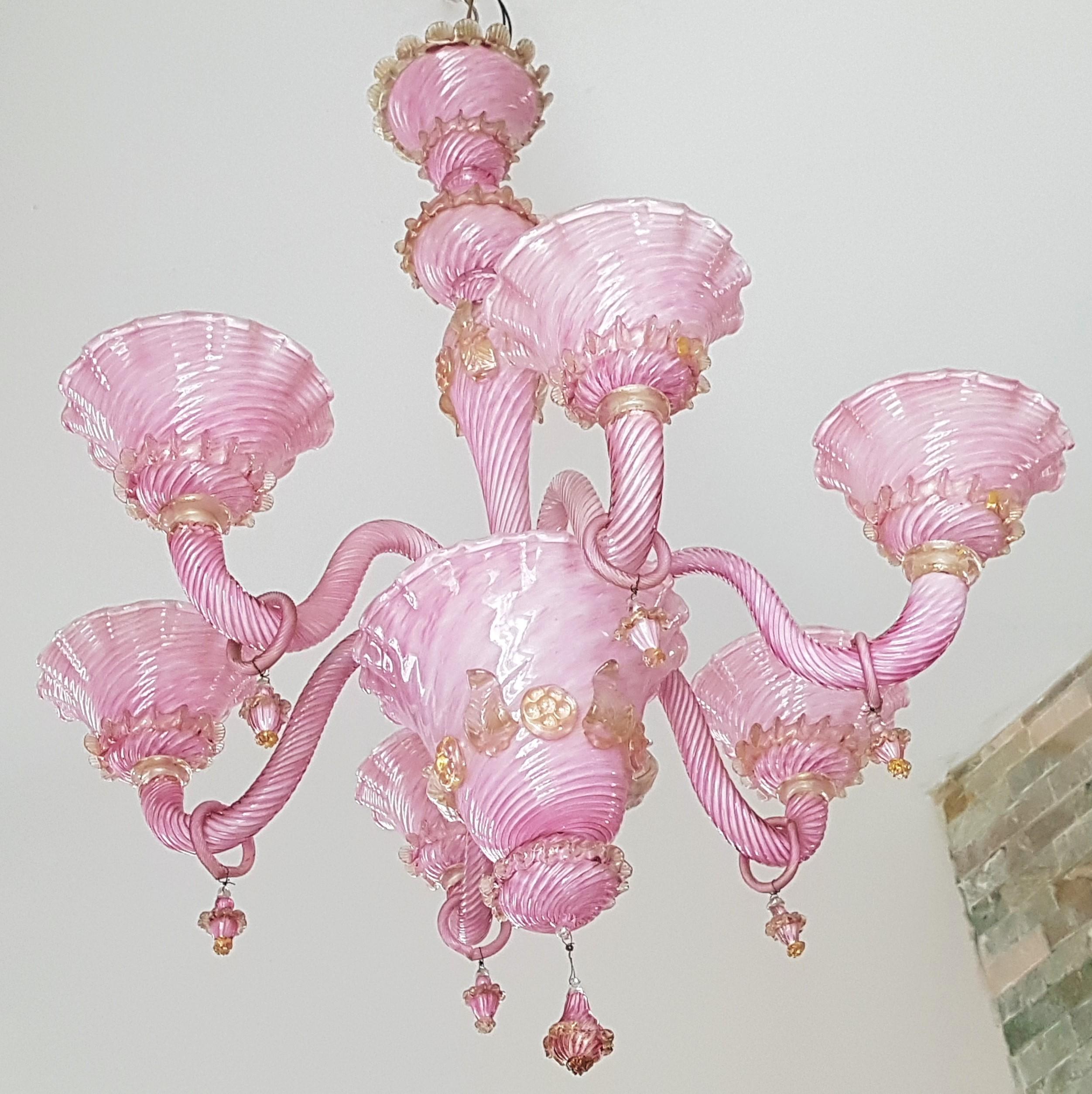Italian Mid Century Murano Pink Glass Chandelier, Italie 1960s For Sale