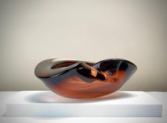 Piatto in vetro fumé di Murano di metà secolo di Barbini