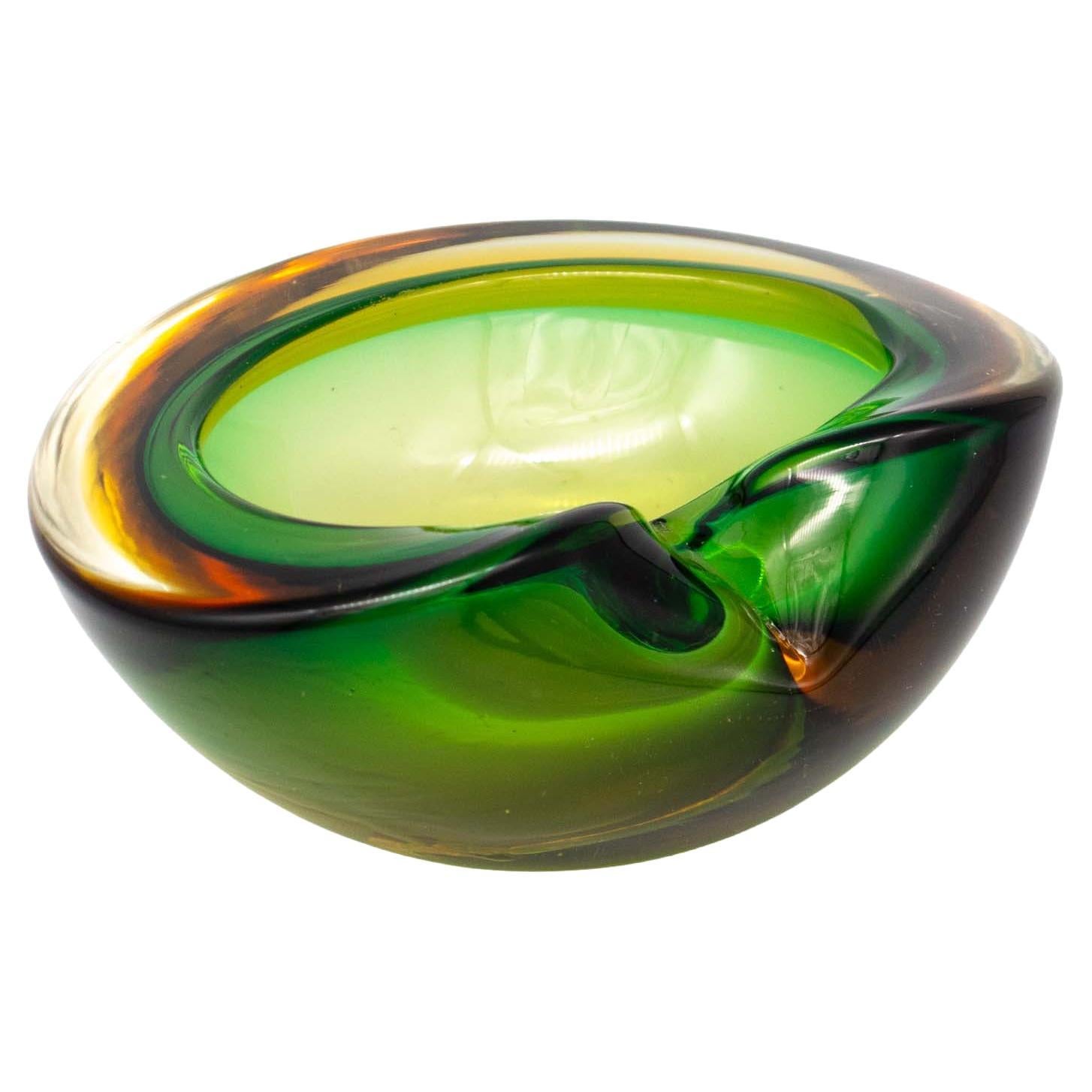 Mid-Century Murano Sommerso Glass Ashtray, Italy, 1960s