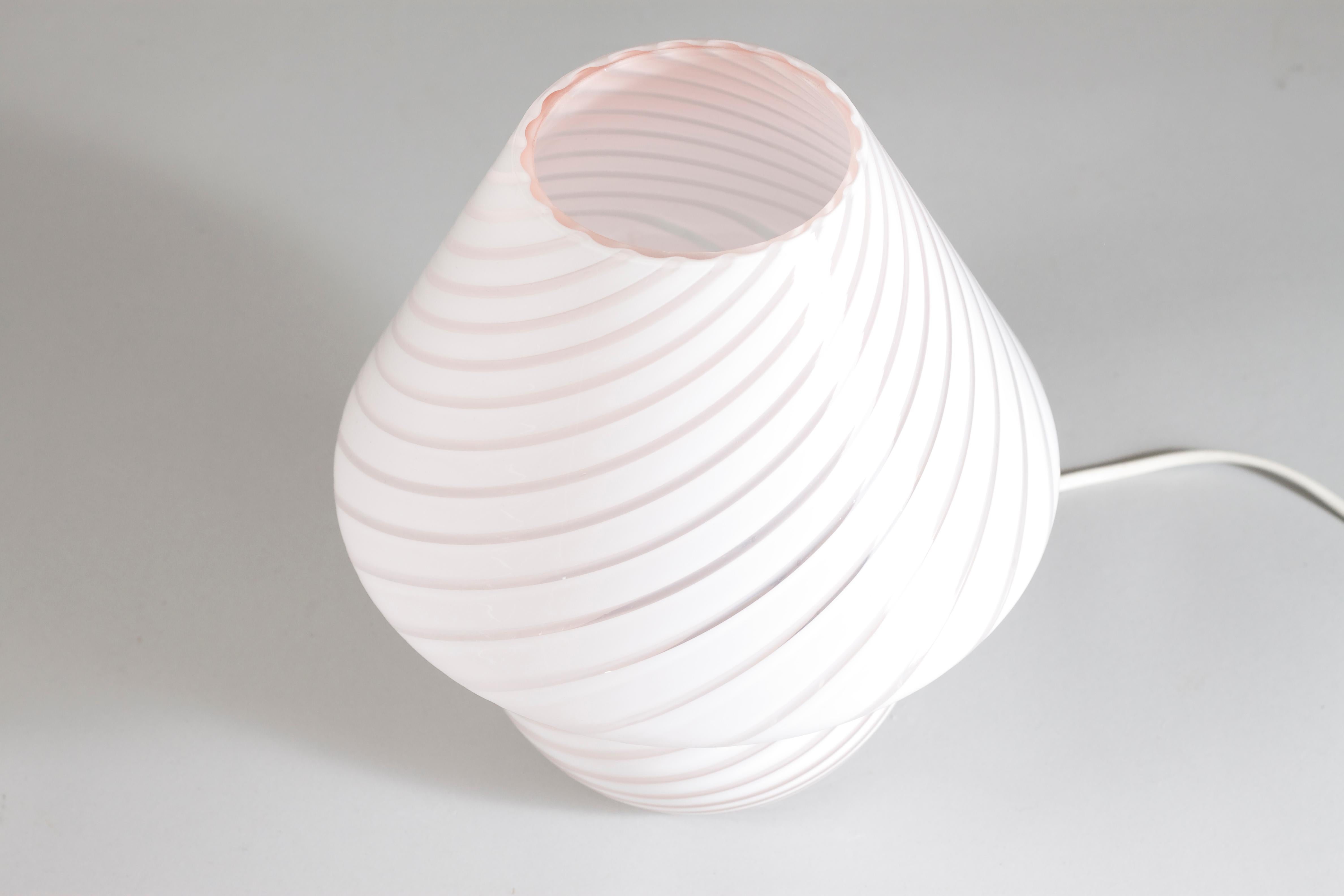 Italian Midcentury Murano Swirl Glass Mushroom Venini Table Lamp