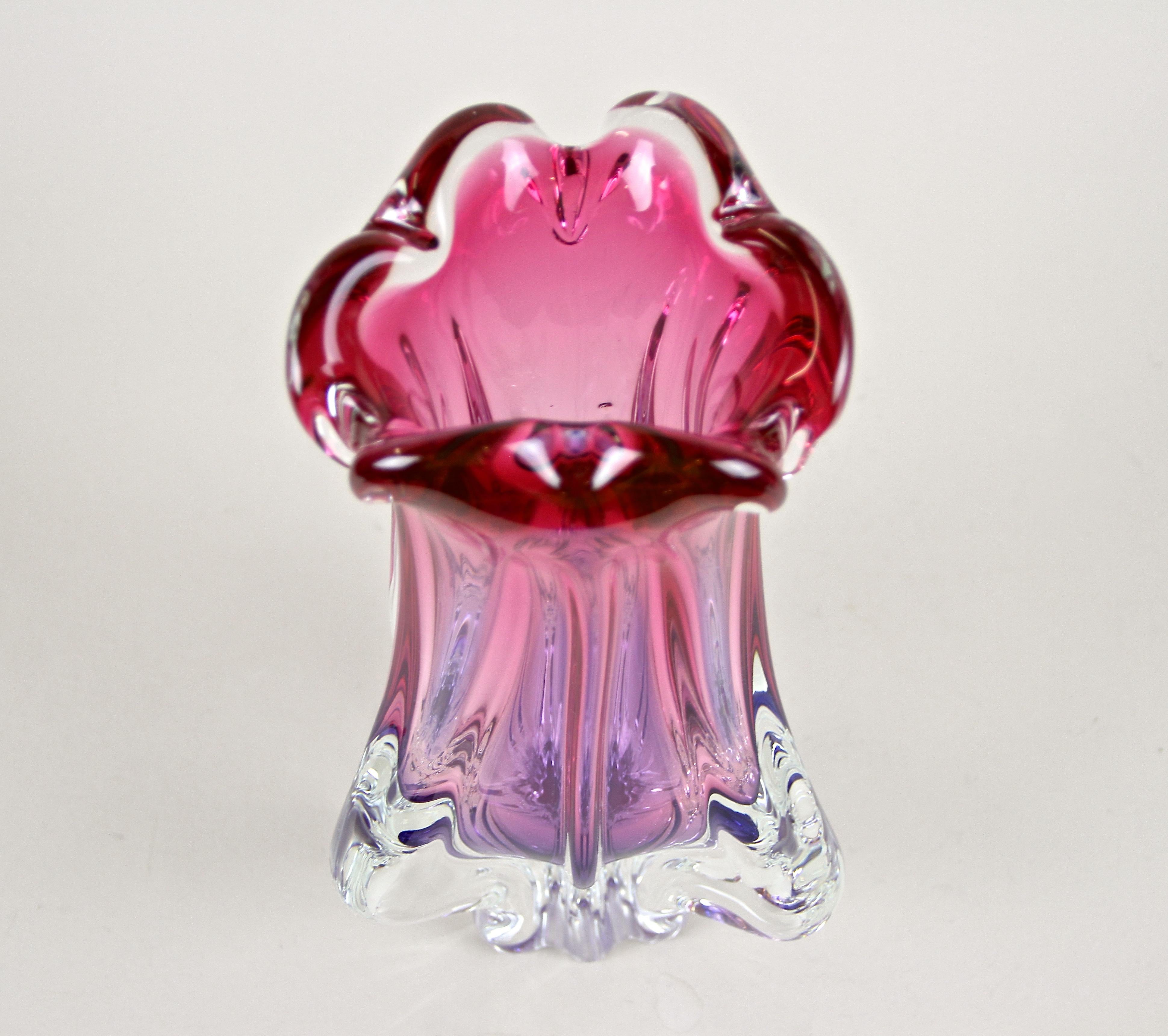 Mid-Century Murano Vase by Sommerso Murano, Italy circa 1960/70 For Sale 10