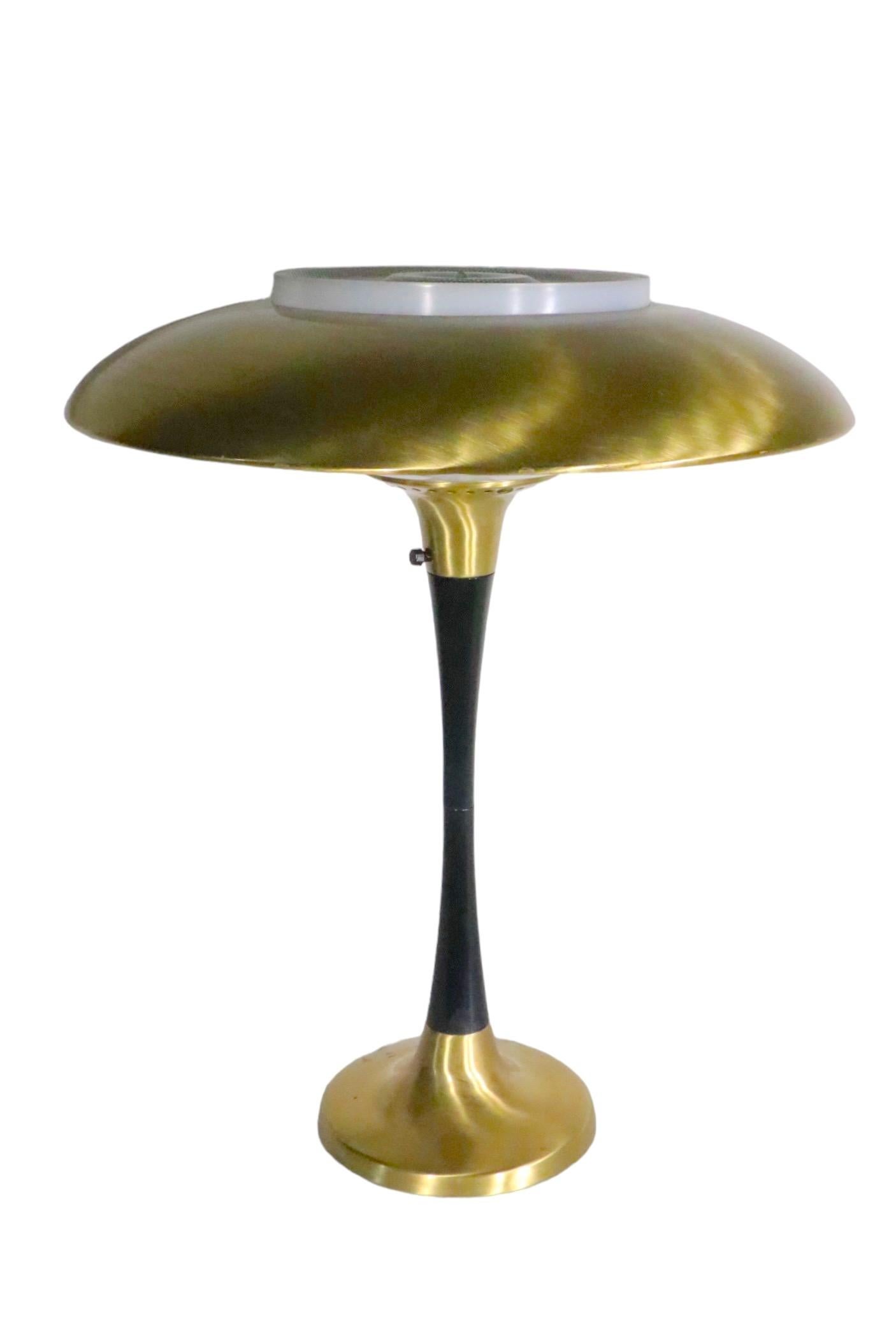 Mid Century Mushroom  Form  Table Lamp att. to Gerald Thurston c 1950's For Sale 10