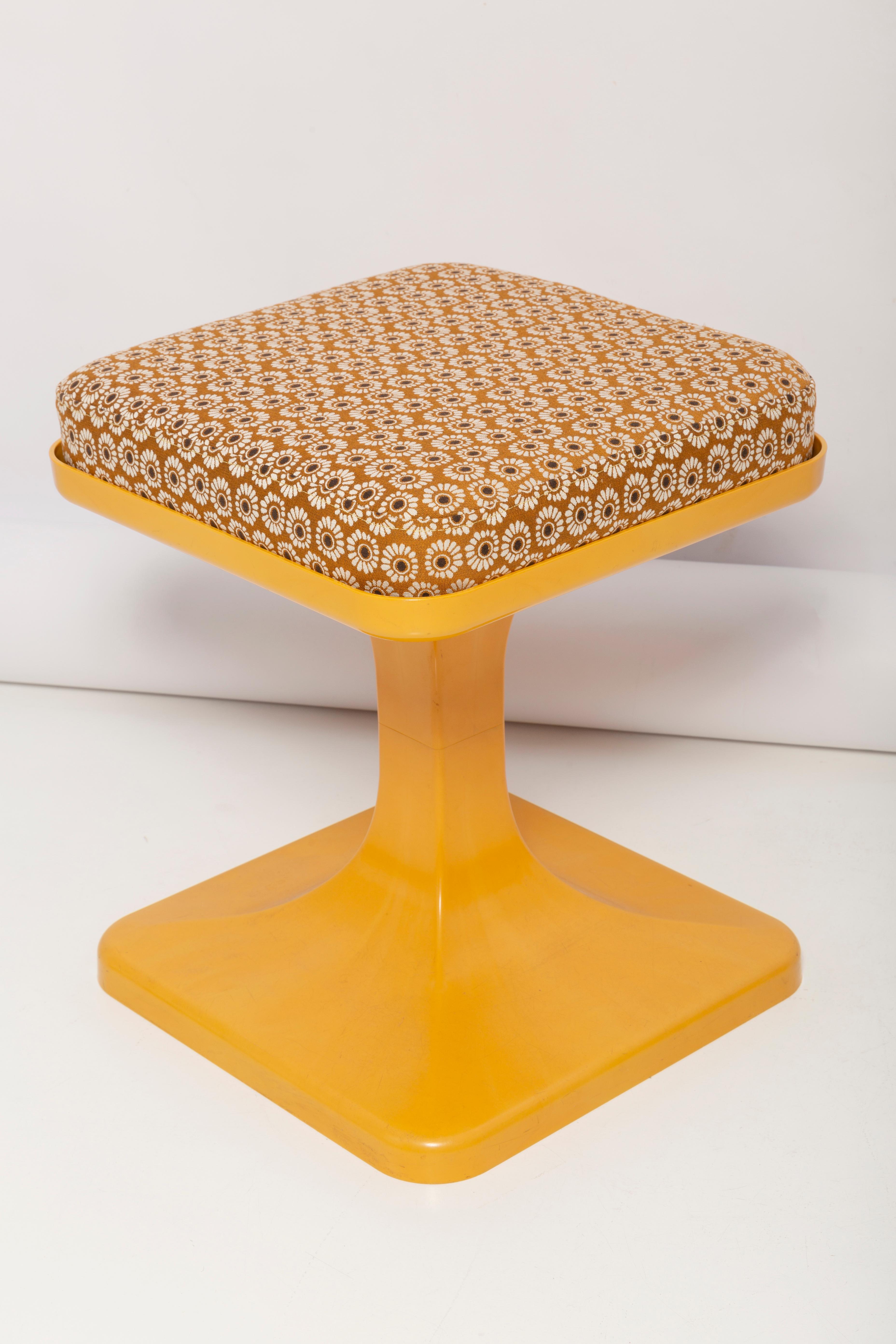 mustard color stool