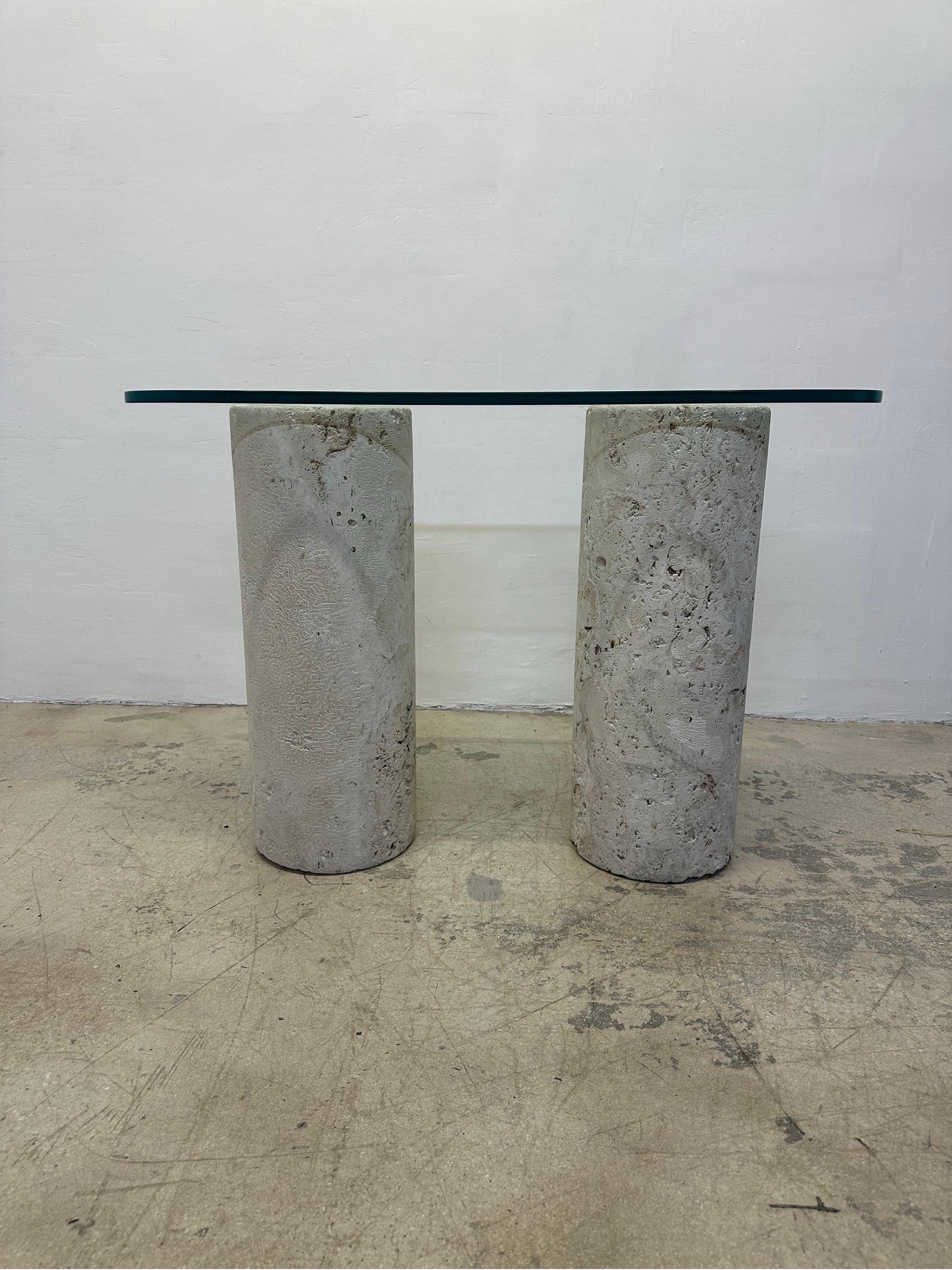 Mid-Century Natural Coquina Coral Stone and Glass Top Console Table In Good Condition For Sale In Miami, FL