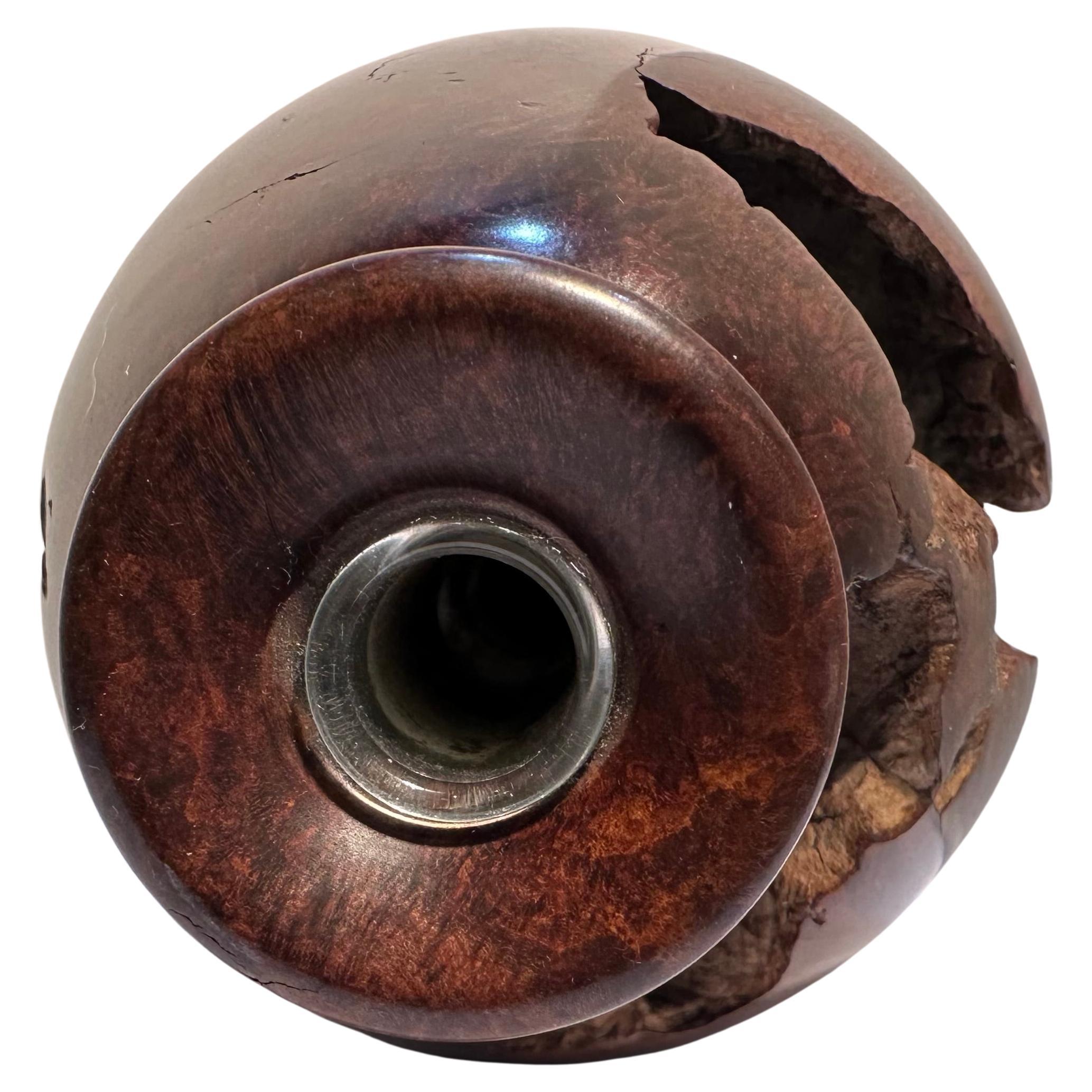 Vaso di gemme bulbose in legno di radica naturale di metà secolo, liscio e robusto, unico nel suo genere. in vendita 2