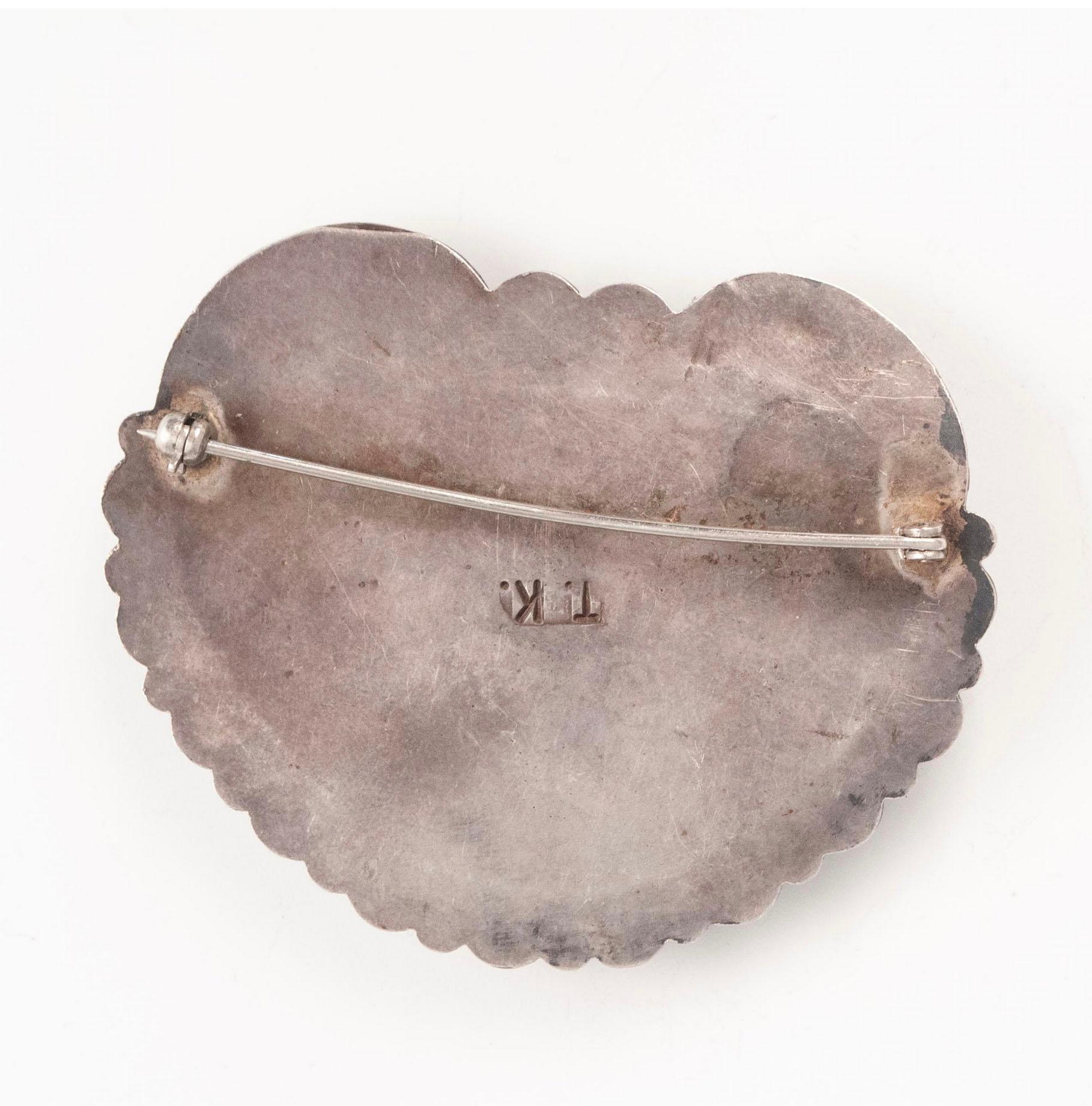 Artisan Mid-Century Navajo Silversmith T. K. Heart-Shaped Turquoise and Silver Brooch For Sale