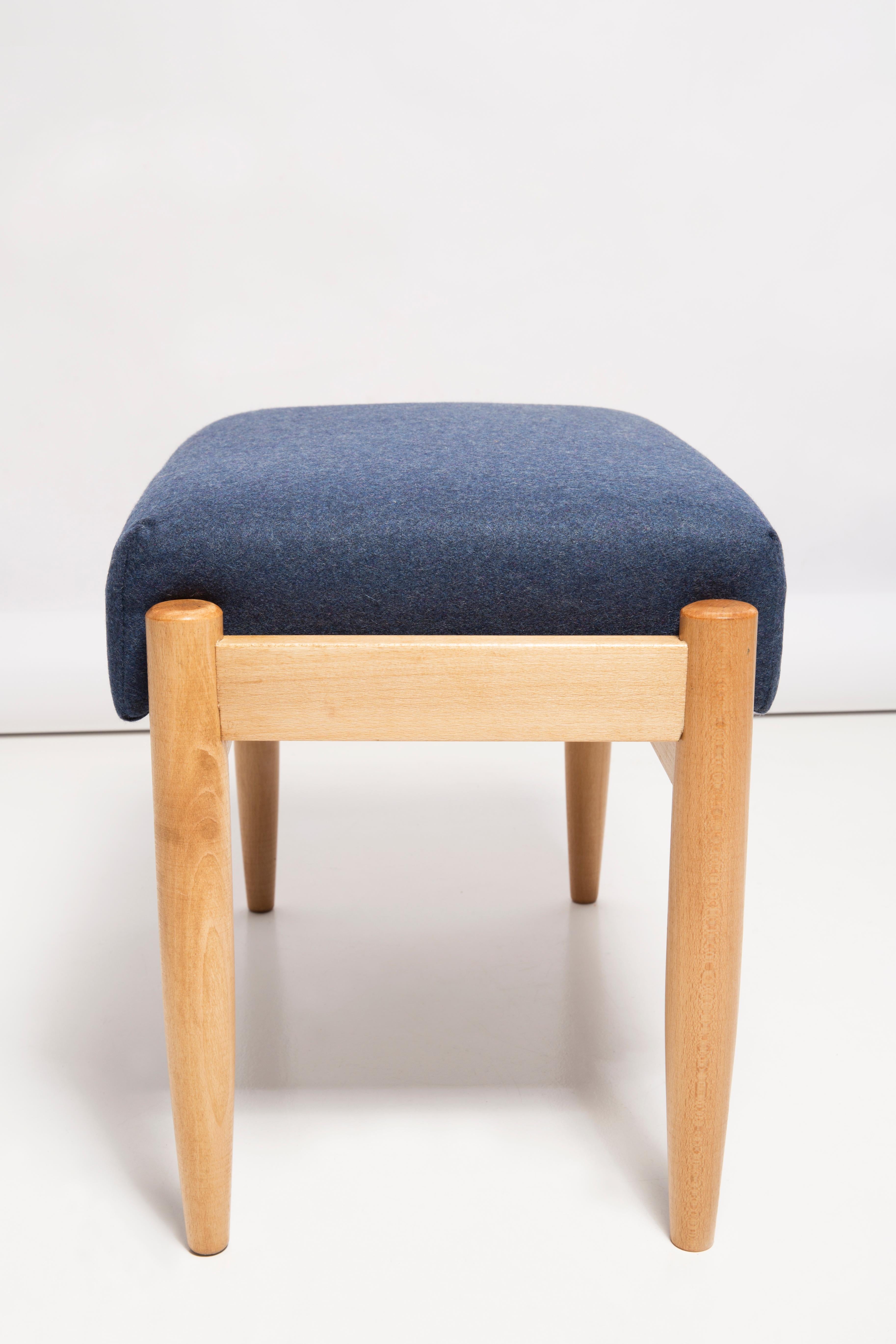 Polacco Sgabello vintage di metà secolo in lana blu navy, Edmund Homa, anni '60 in vendita