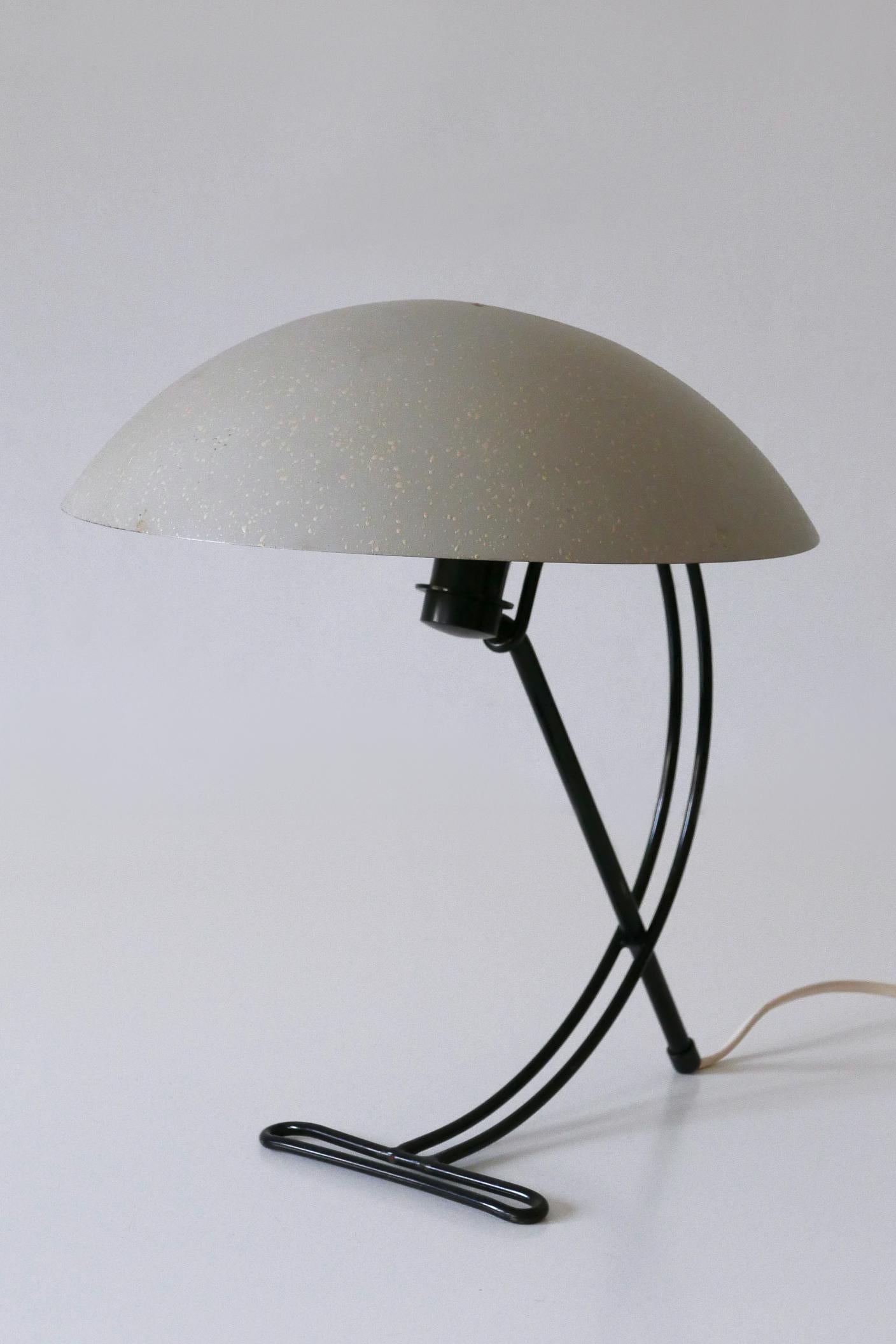 Lampe de table ou lampe de bureau NB100 du milieu du siècle par Louis Kalff pour Philips, années 1950 en vente 3