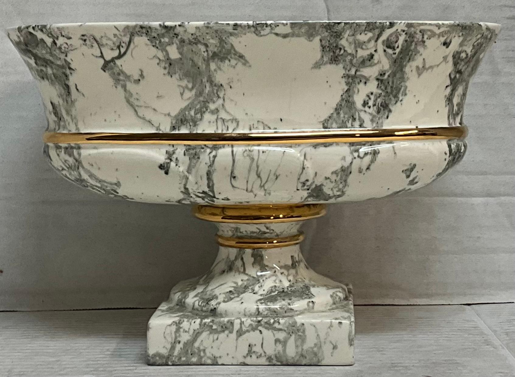 Neoclassical Mid-Century Neo-Classical Style Faux Marbleized Mantel Planters / Cachepot - S/2 For Sale