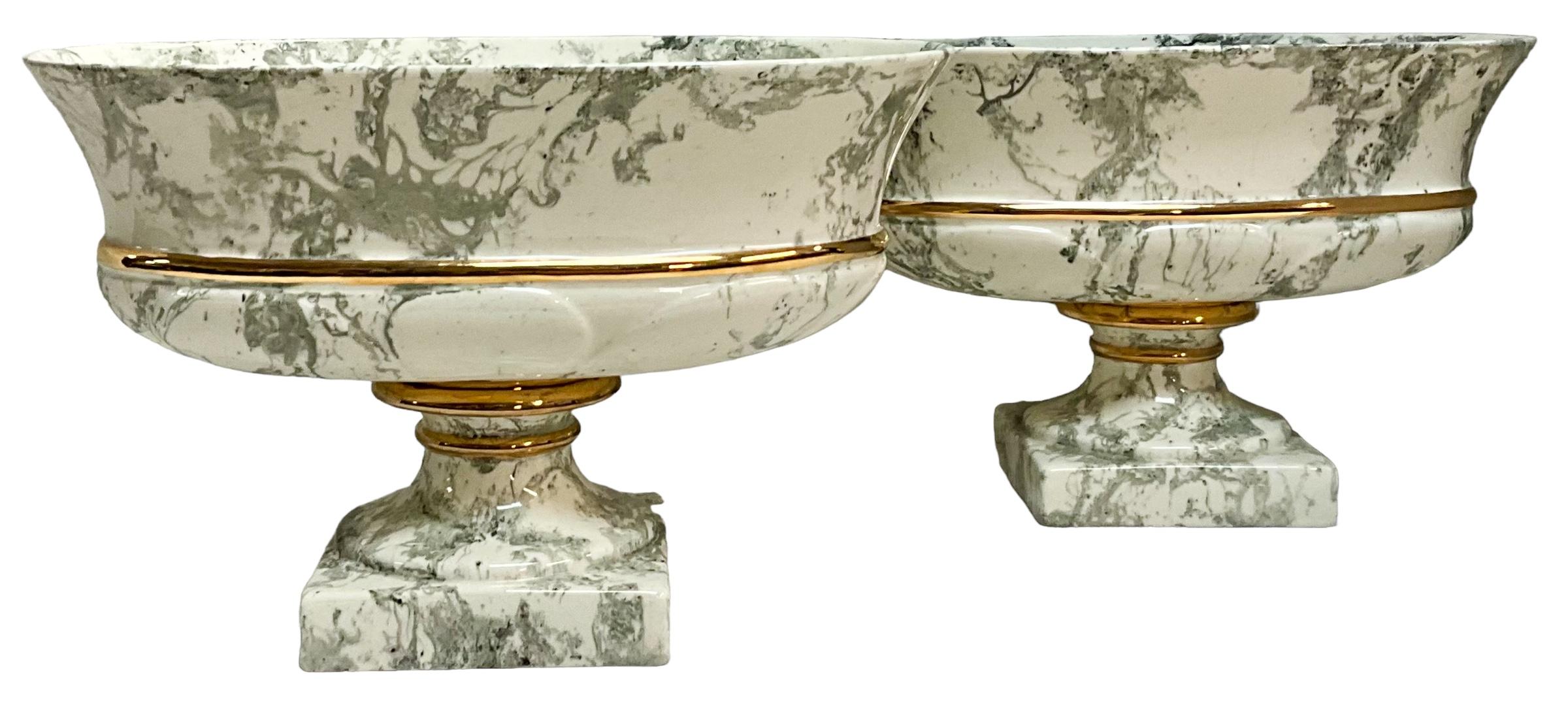 Gold Mid-Century Neo-Classical Style Faux Marbleized Mantel Planters / Cachepot - S/2 For Sale