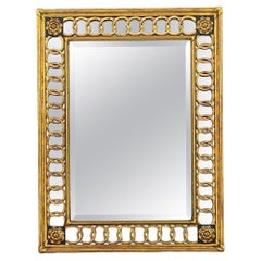 Specchio in legno dorato in stile neoclassico italiano della metà del secolo Friedman Brothers