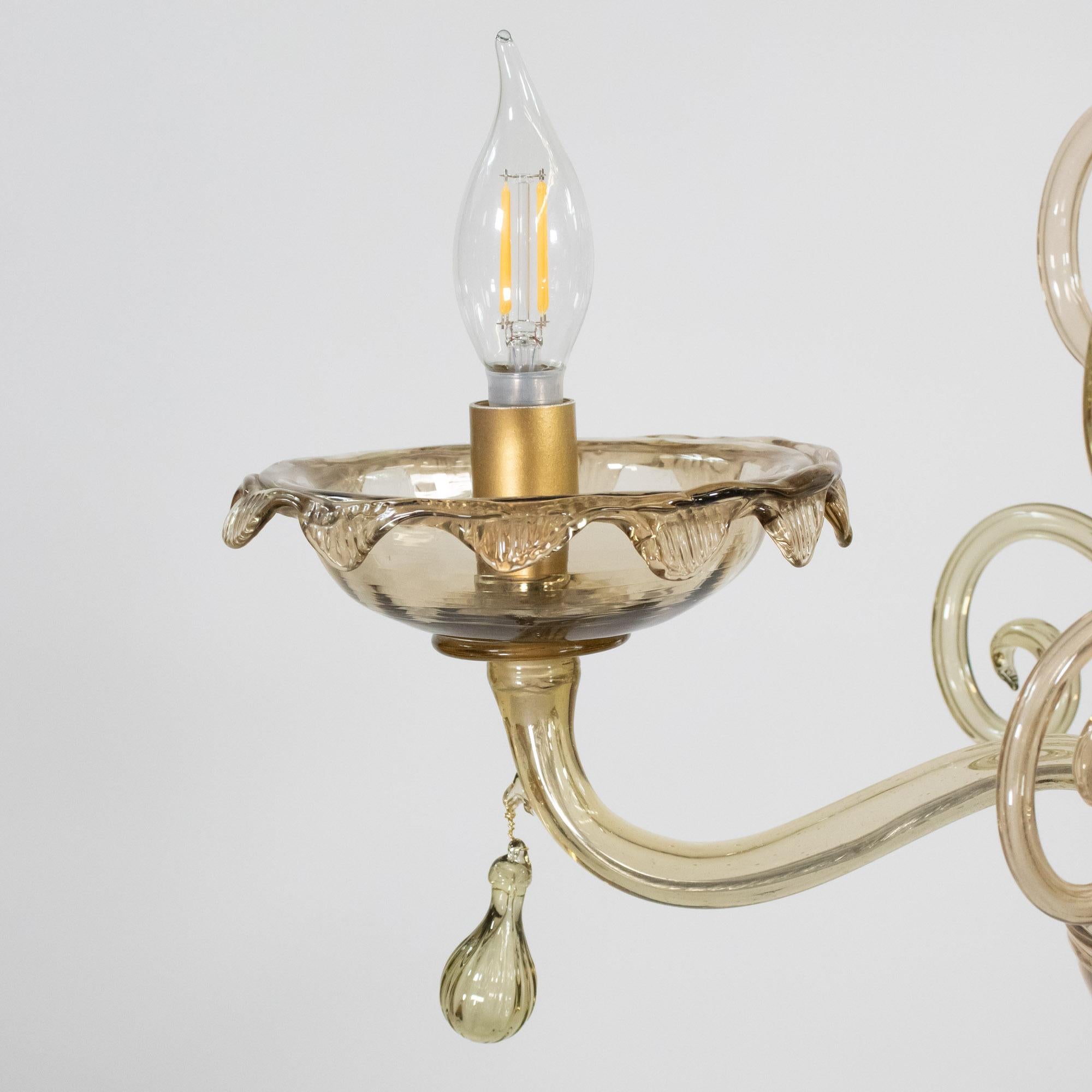 Lampadario neo-rococò di Murano di metà secolo con ambra dorata in vendita 8