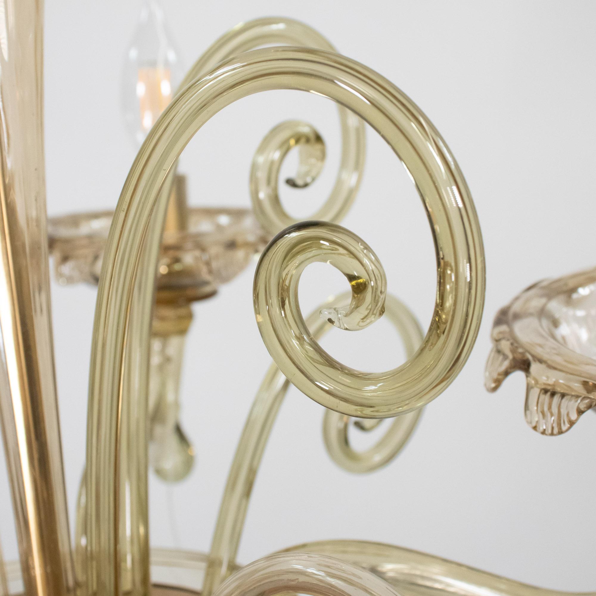 Lampadario neo-rococò di Murano di metà secolo con ambra dorata in vendita 9