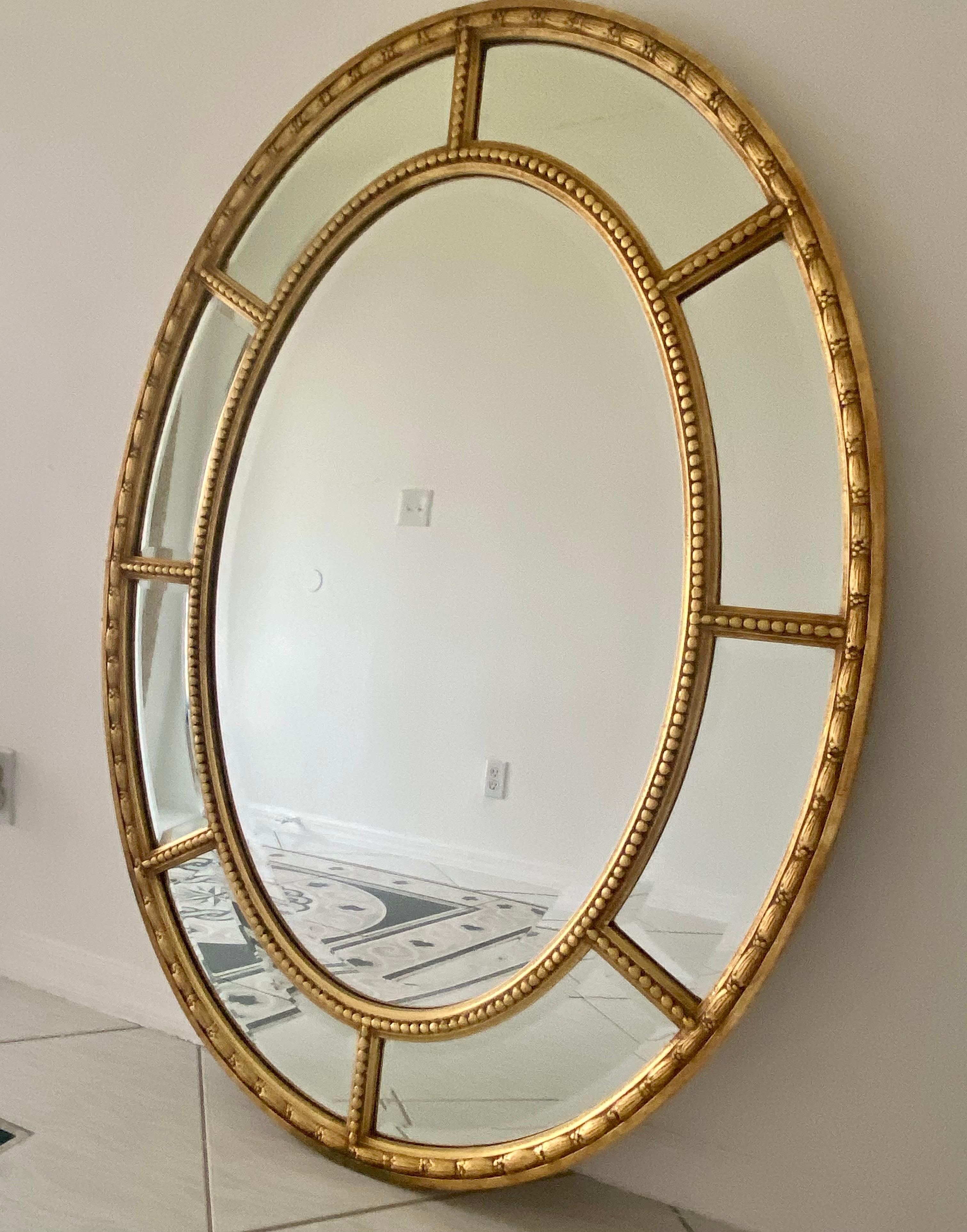 Mid-Century Neoclassical Gilt Wood Oval Mirror In Good Condition In Miami, FL