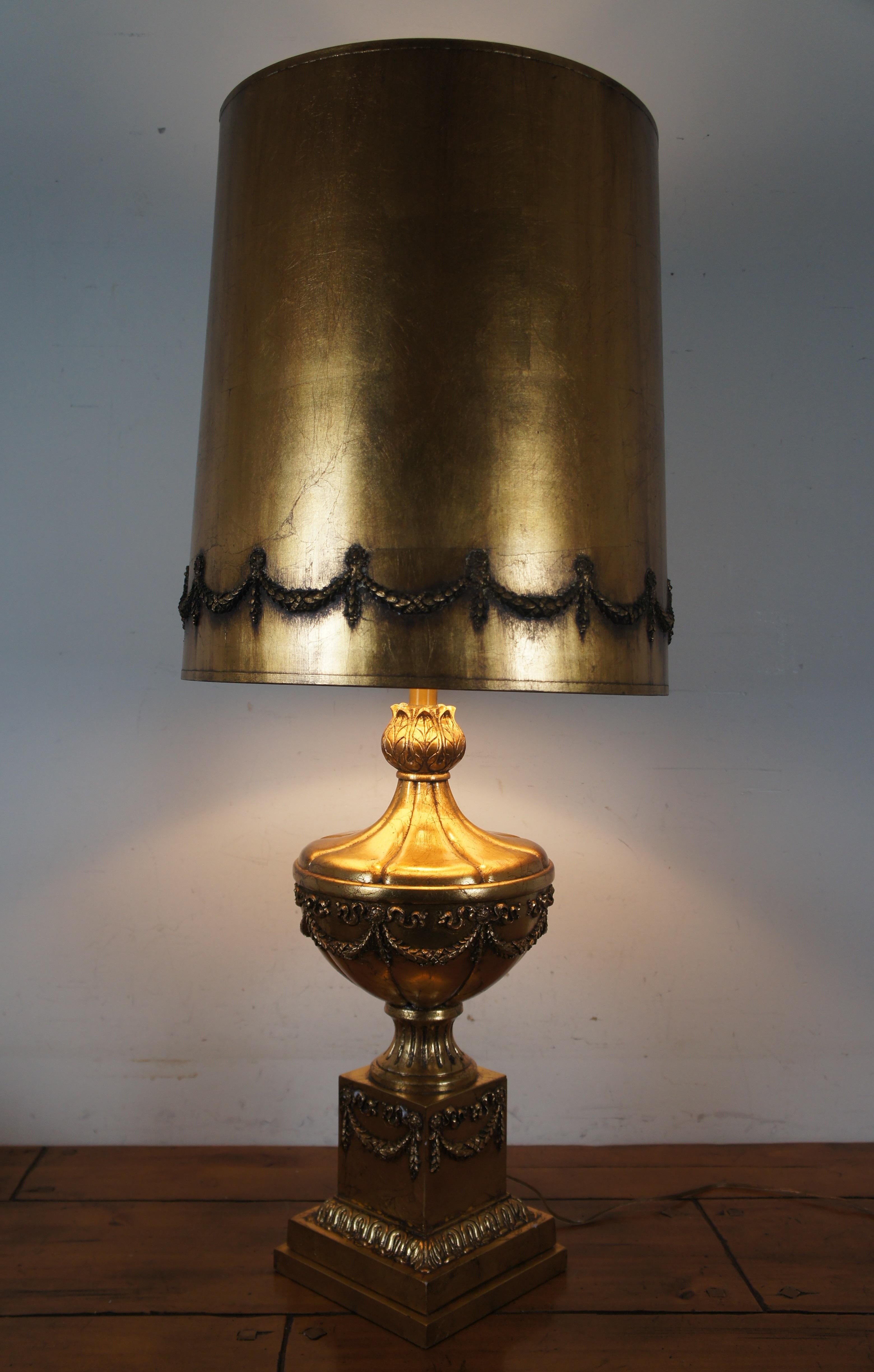 20th Century Mid-century Neoclassical Hollywood Regency Faip Gold Trophy Urn Lamp 40