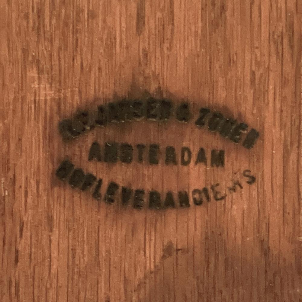 Bureau néogothique du milieu du siècle dernier en cuir de Jansen & Sons d'Amsterdam en vente 12