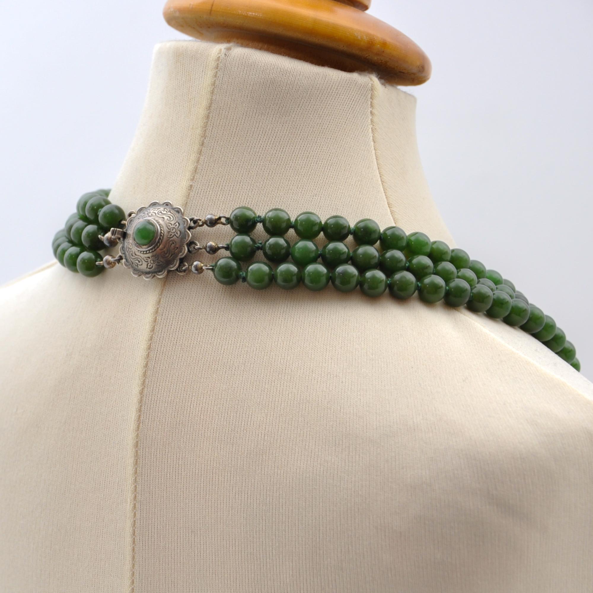vintage jade necklaces