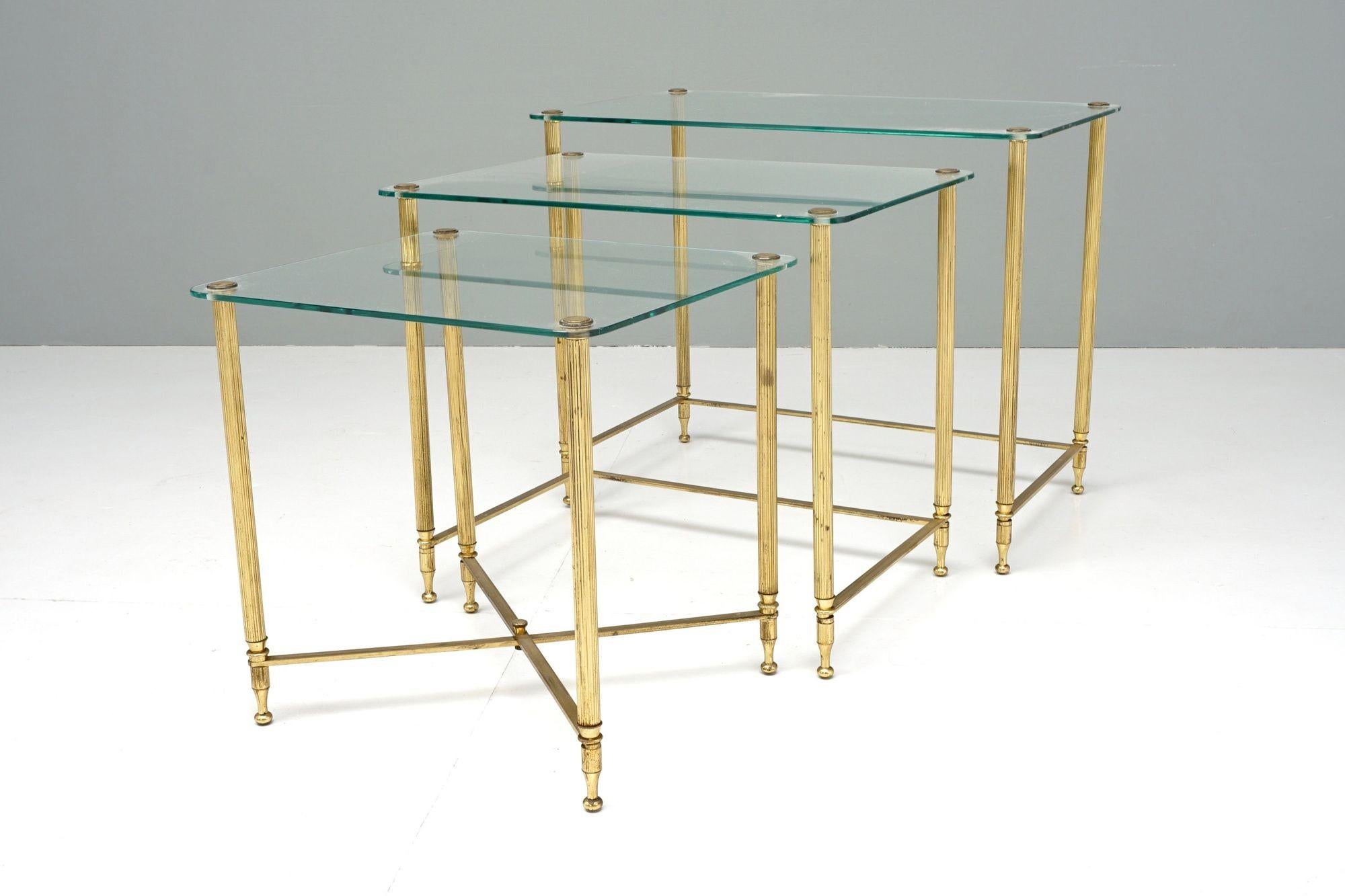 Mid Century Nest of Tables For Sale 3
